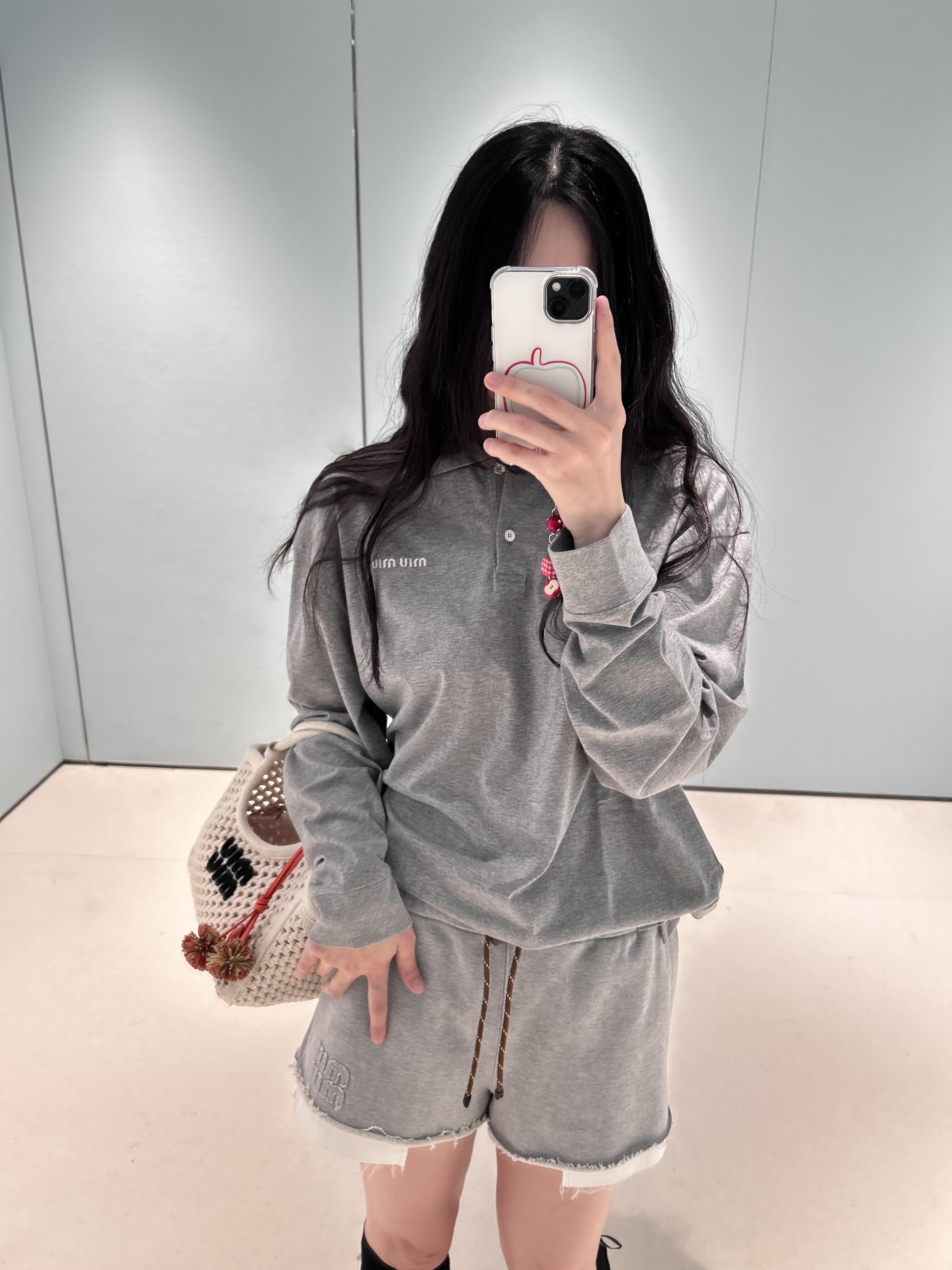 미우미우 저지 폴로 셔츠