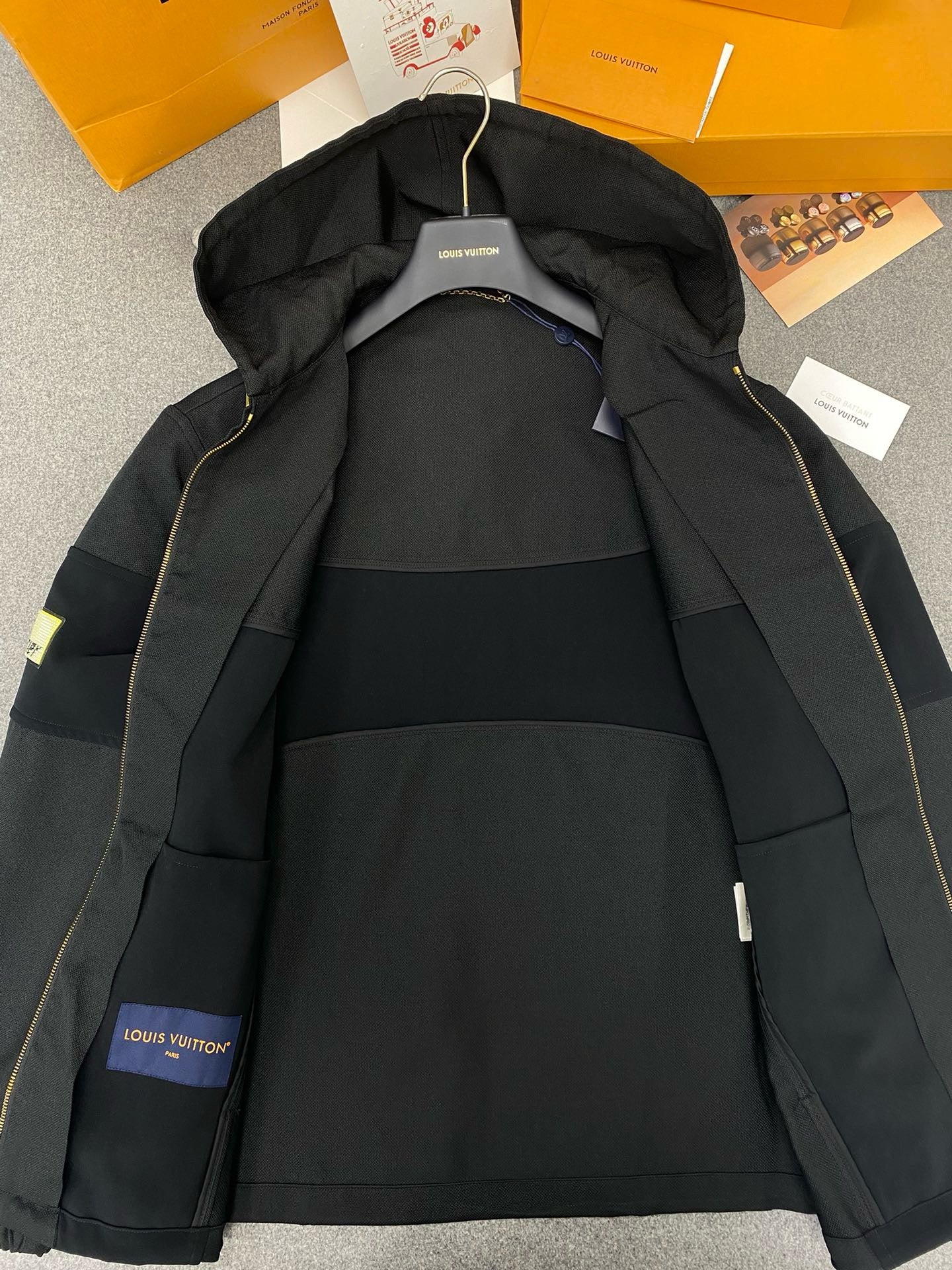 루이비통 테크니컬 후드 코튼 블루종