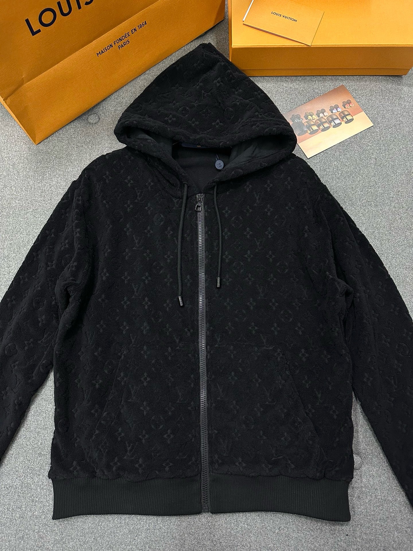 루이비통 모노그램 프렌치 테리 집스루 후드