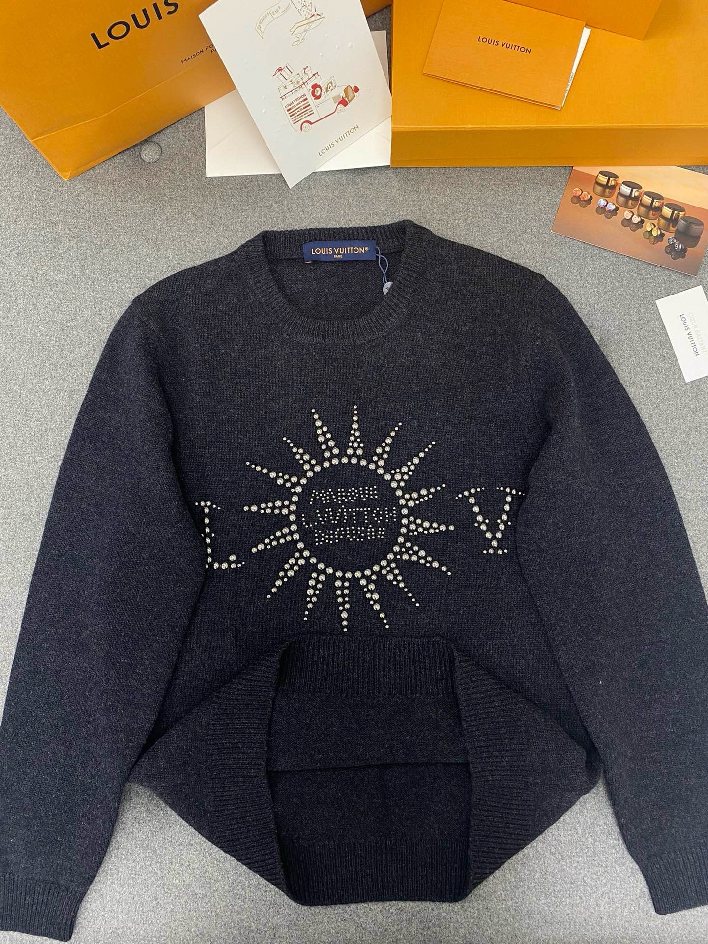 루이비통 롱 슬리브드 메리노울 크루넥