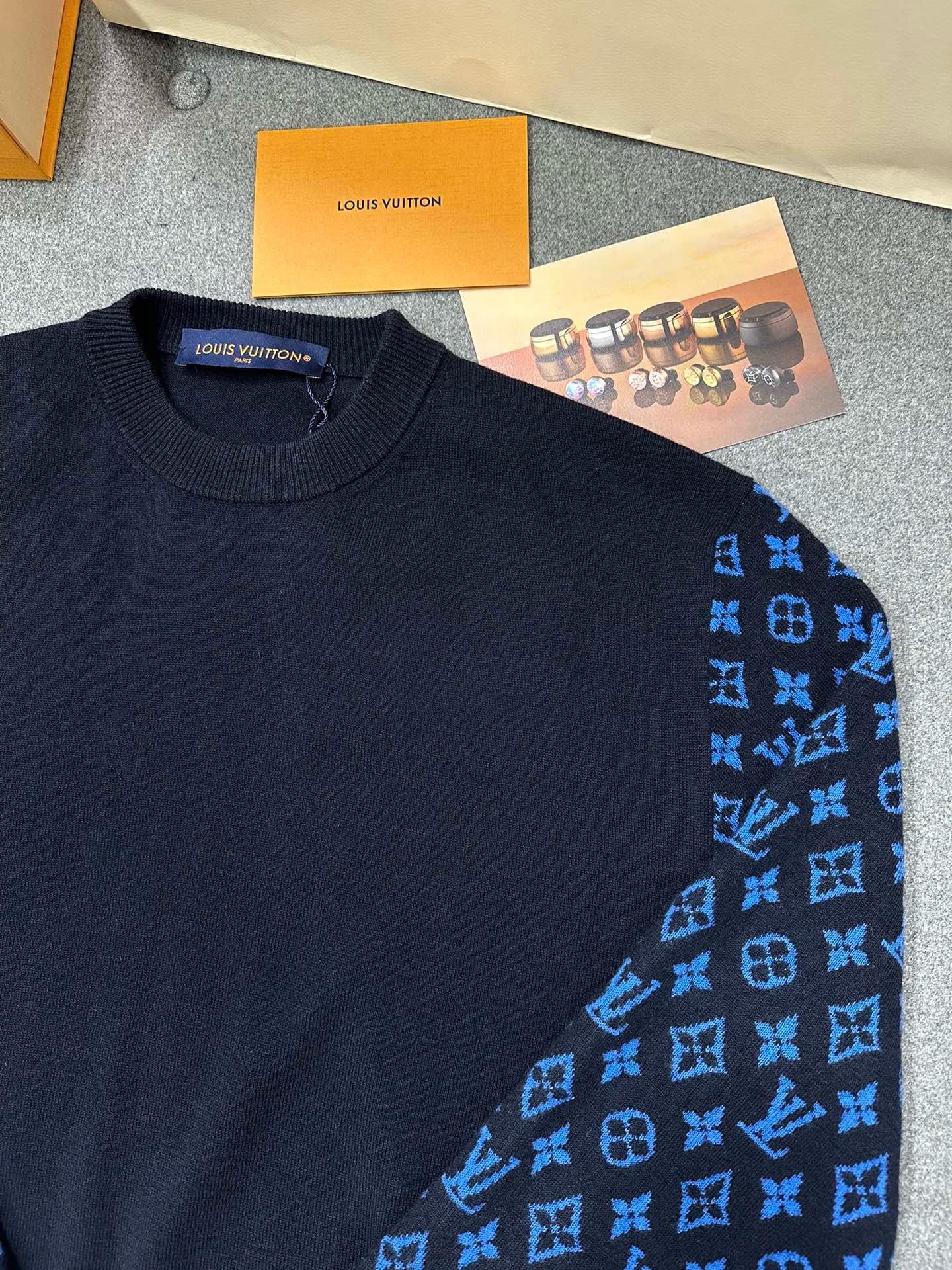 루이비통 모노그램 믹스 캐시미어 크루넥 토탈 이클립스