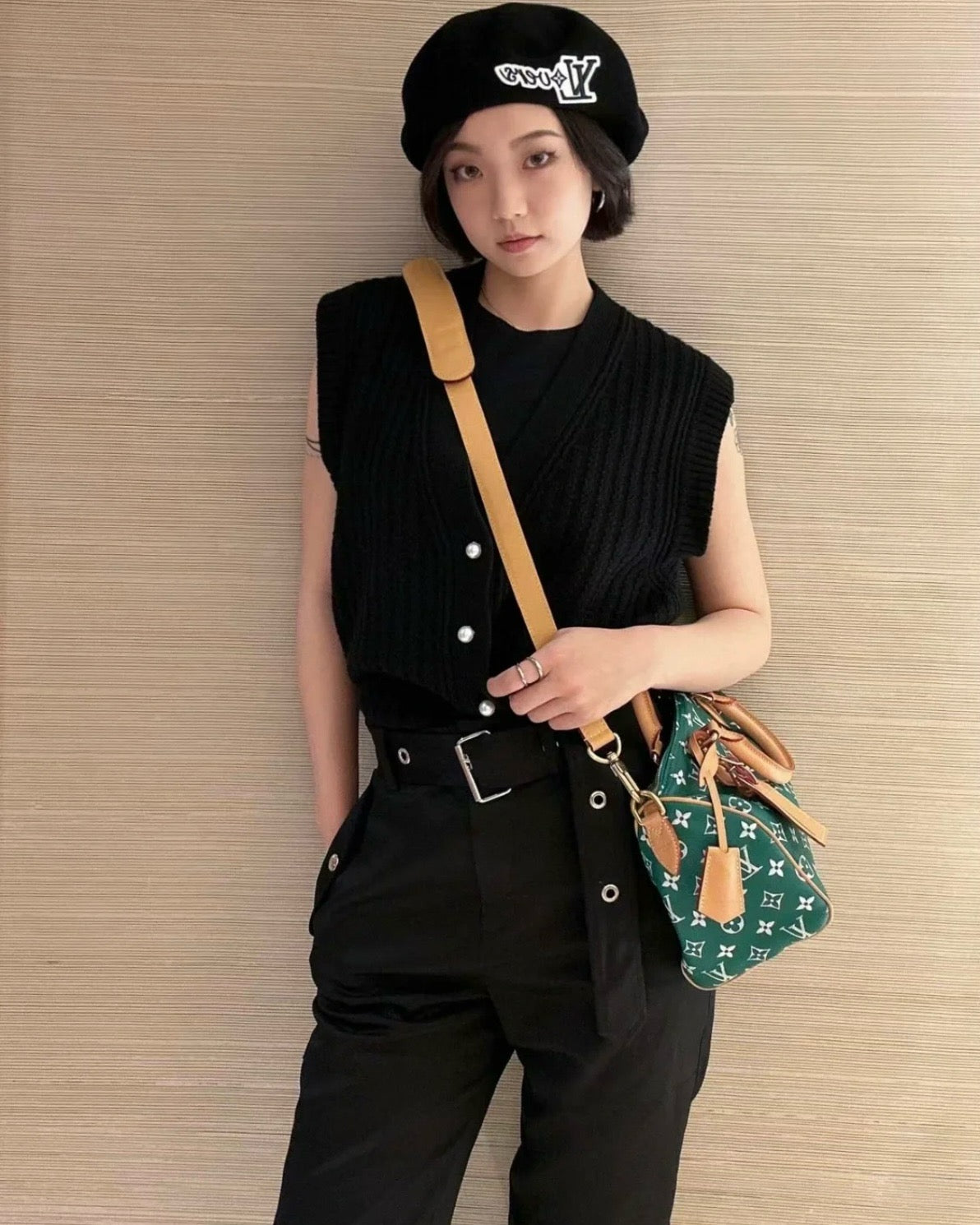 루이비통 울 니트 언더셔츠