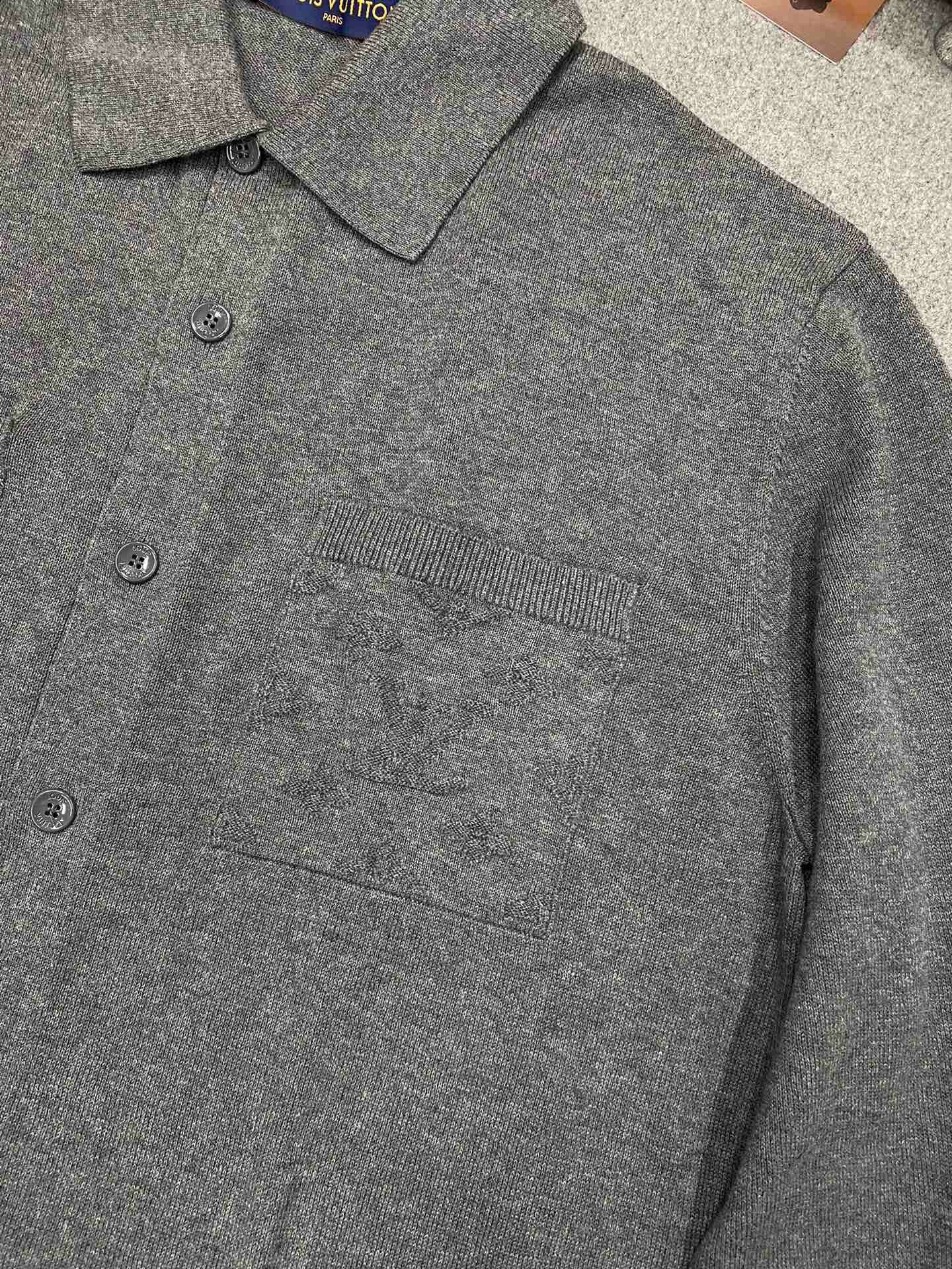 루이비통 코튼 오버셔츠 니트