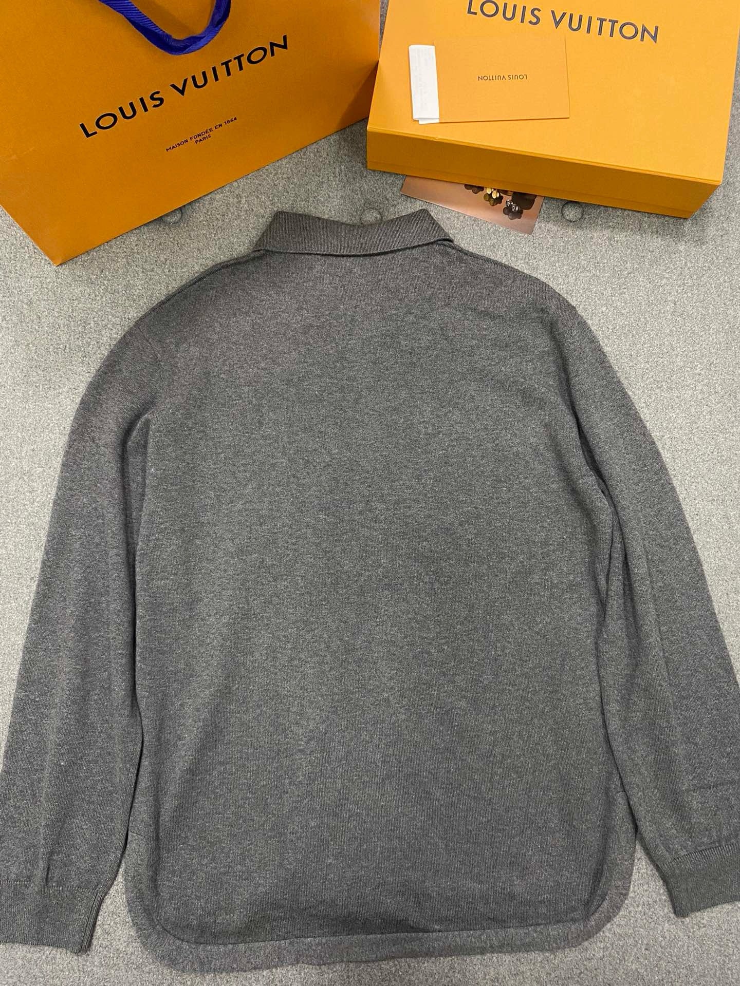 루이비통 코튼 오버셔츠 니트