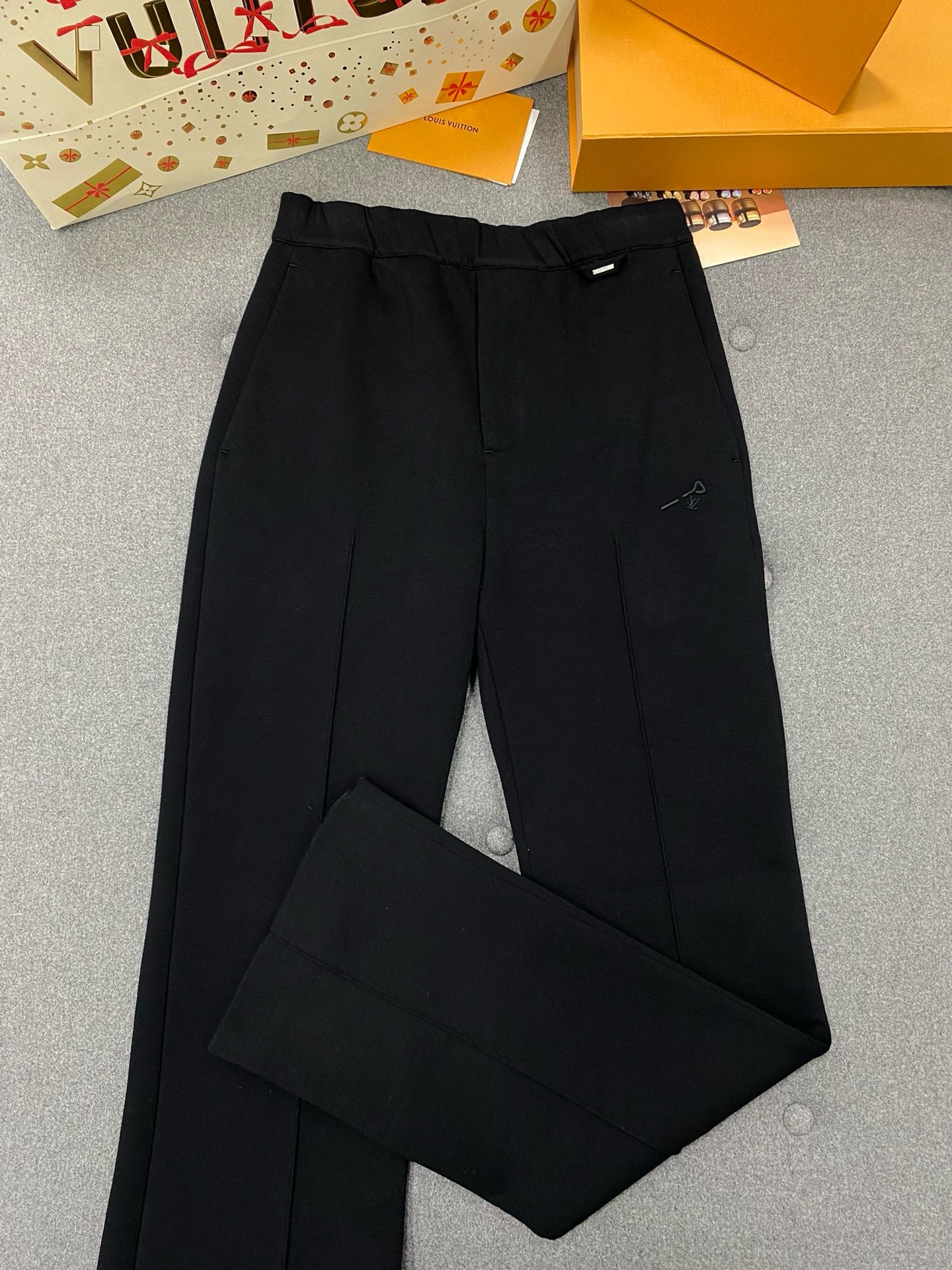 루이비통 테일러드 코튼 저지 팬츠