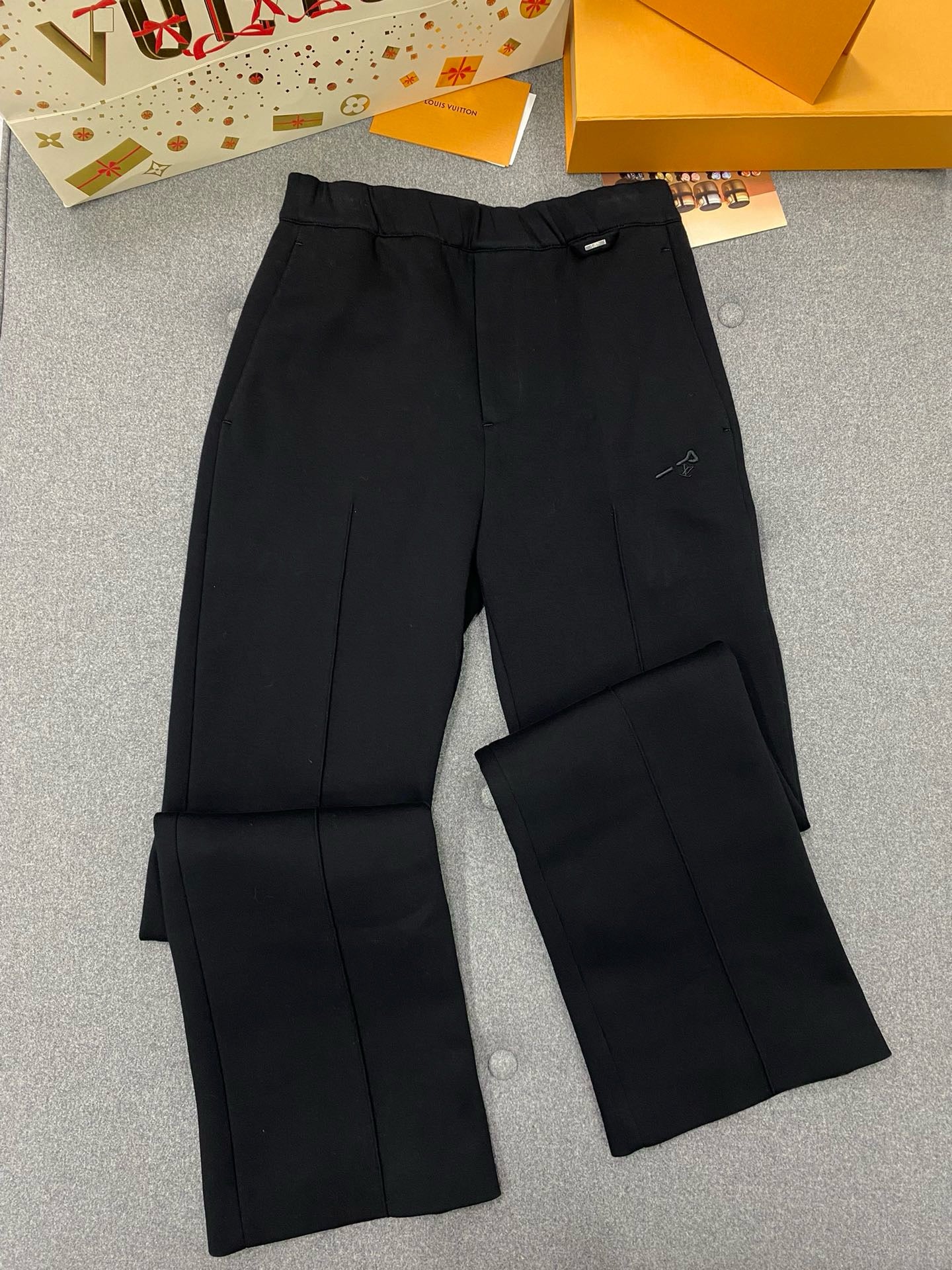 루이비통 테일러드 코튼 저지 팬츠