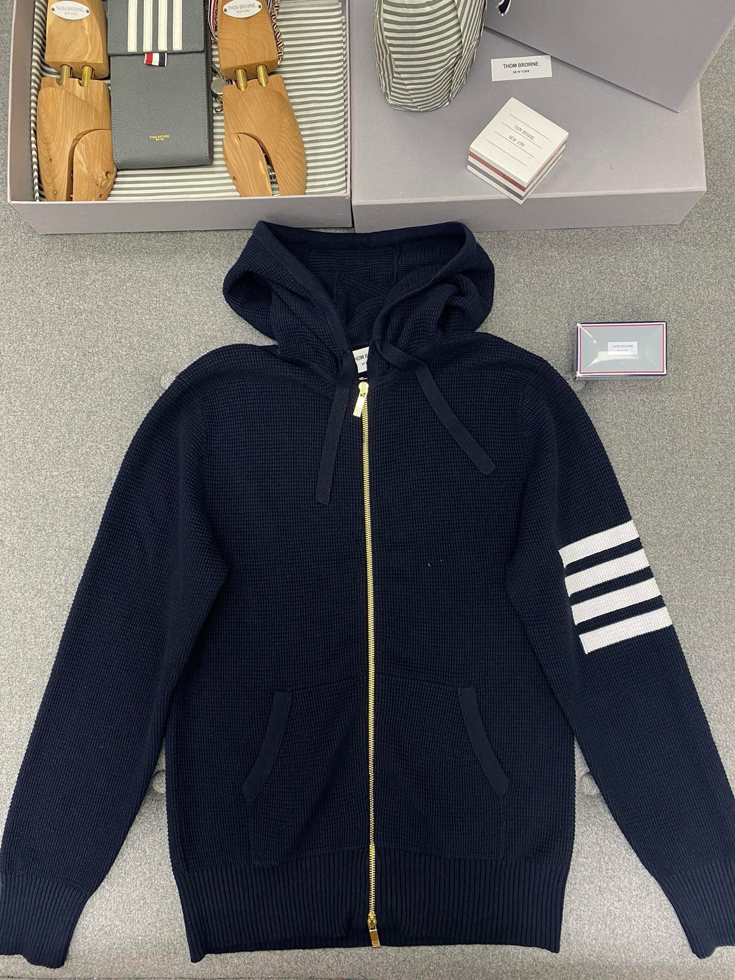 톰브라운 4바 코튼 후드 지퍼