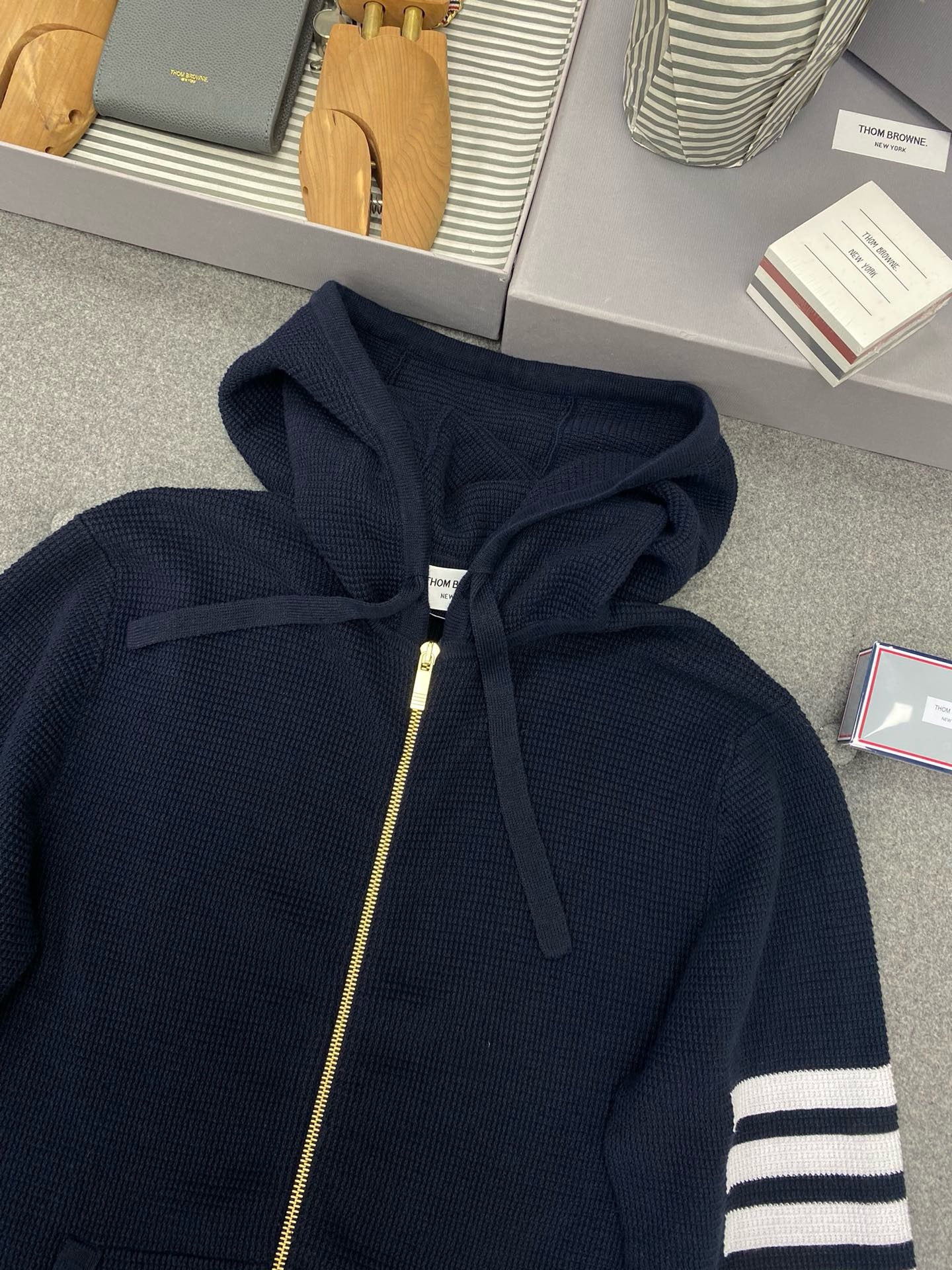 톰브라운 4바 코튼 후드 지퍼