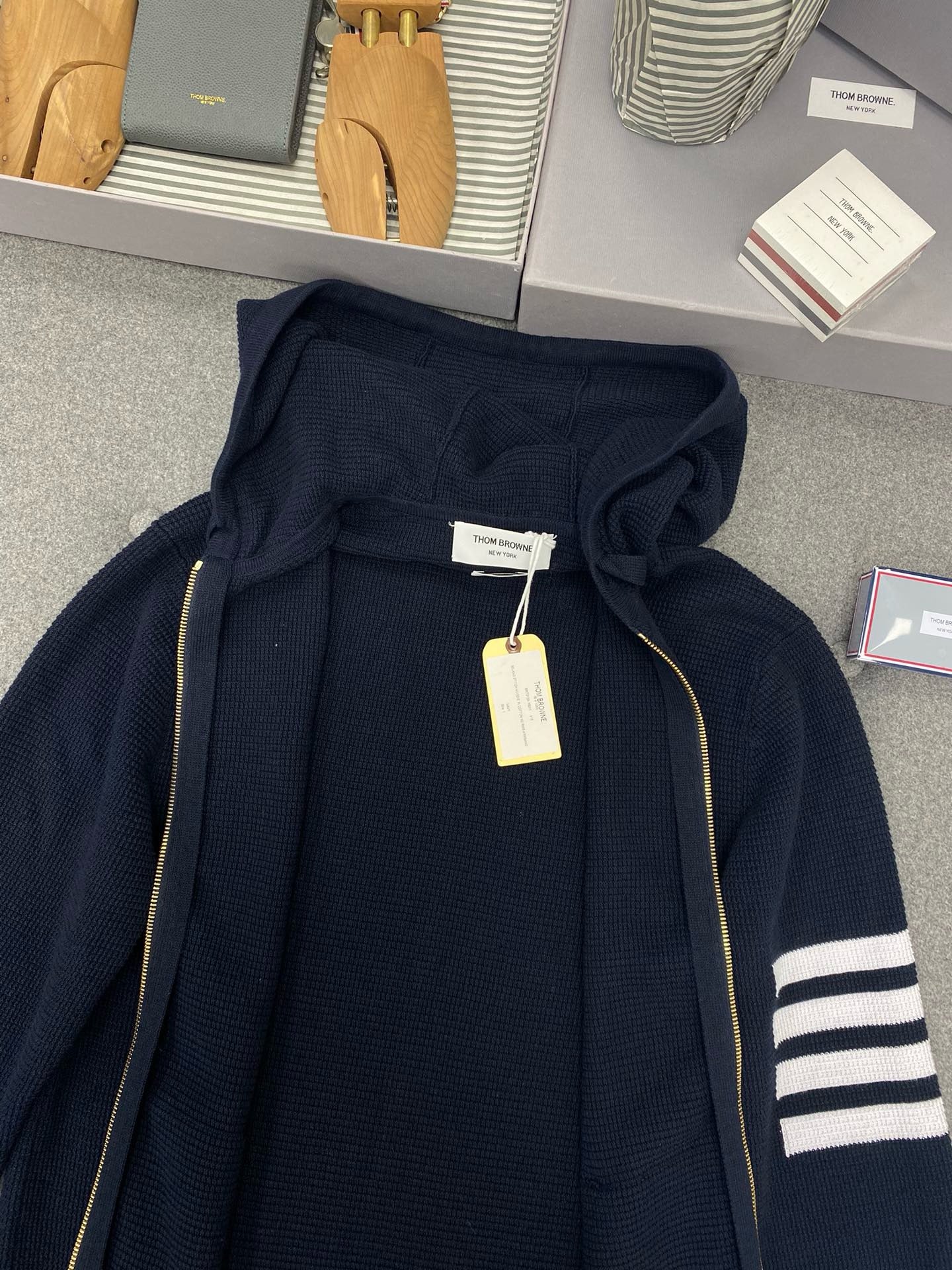 톰브라운 4바 코튼 후드 지퍼