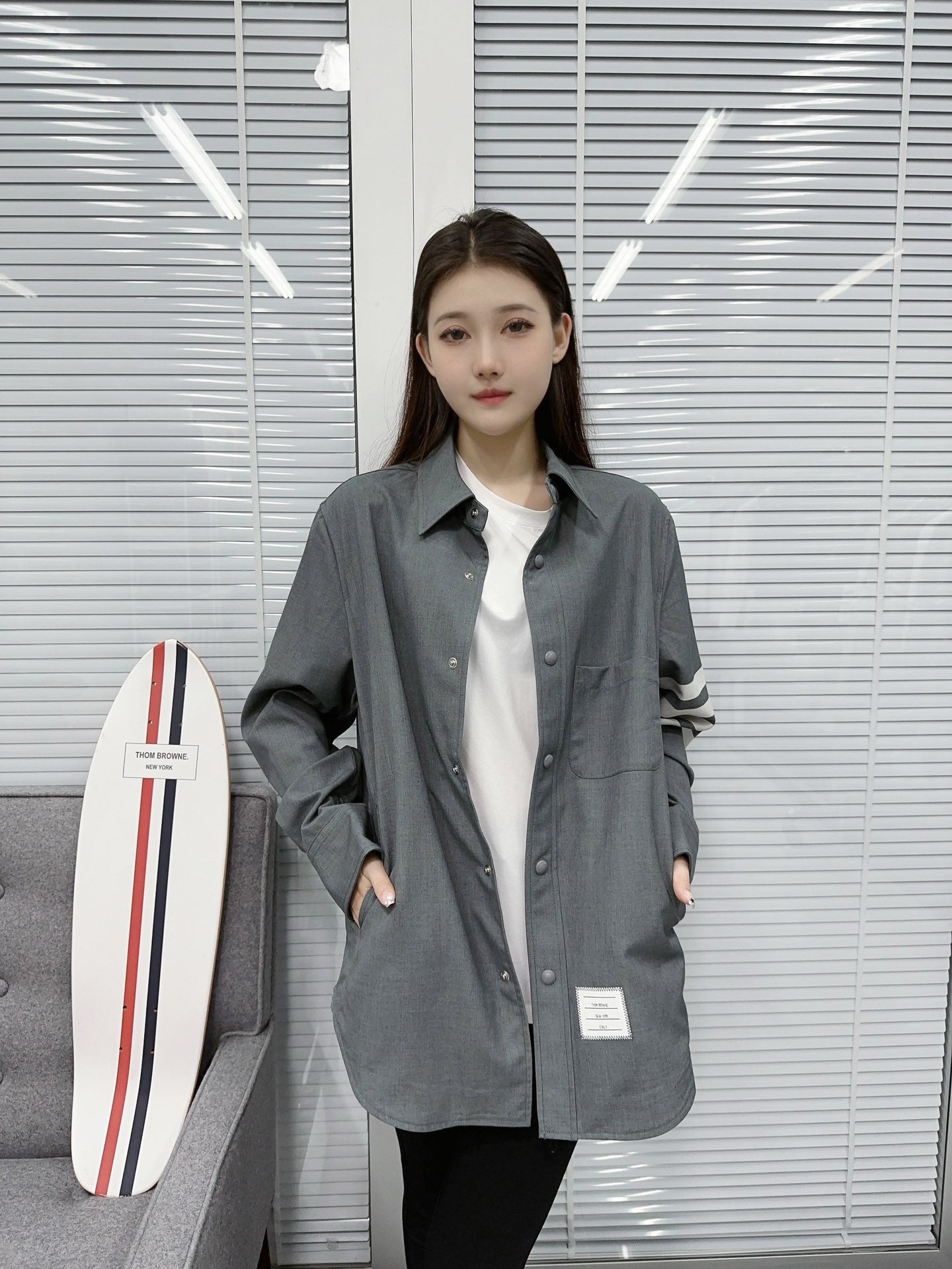톰브라운 울 스냅 프론트 사선 셔츠 미디움