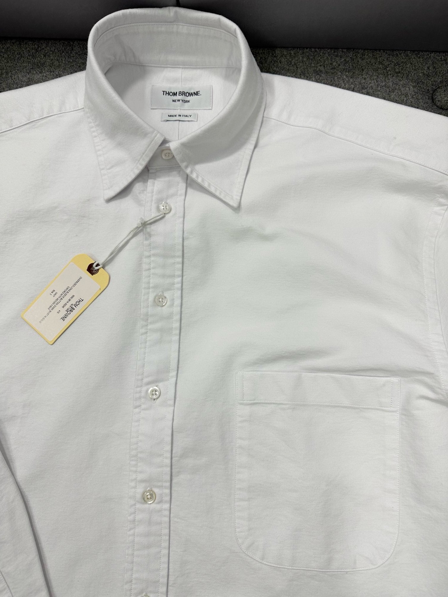 톰브라운 솔리드 옥스포드 사선 포인트 칼라 셔츠