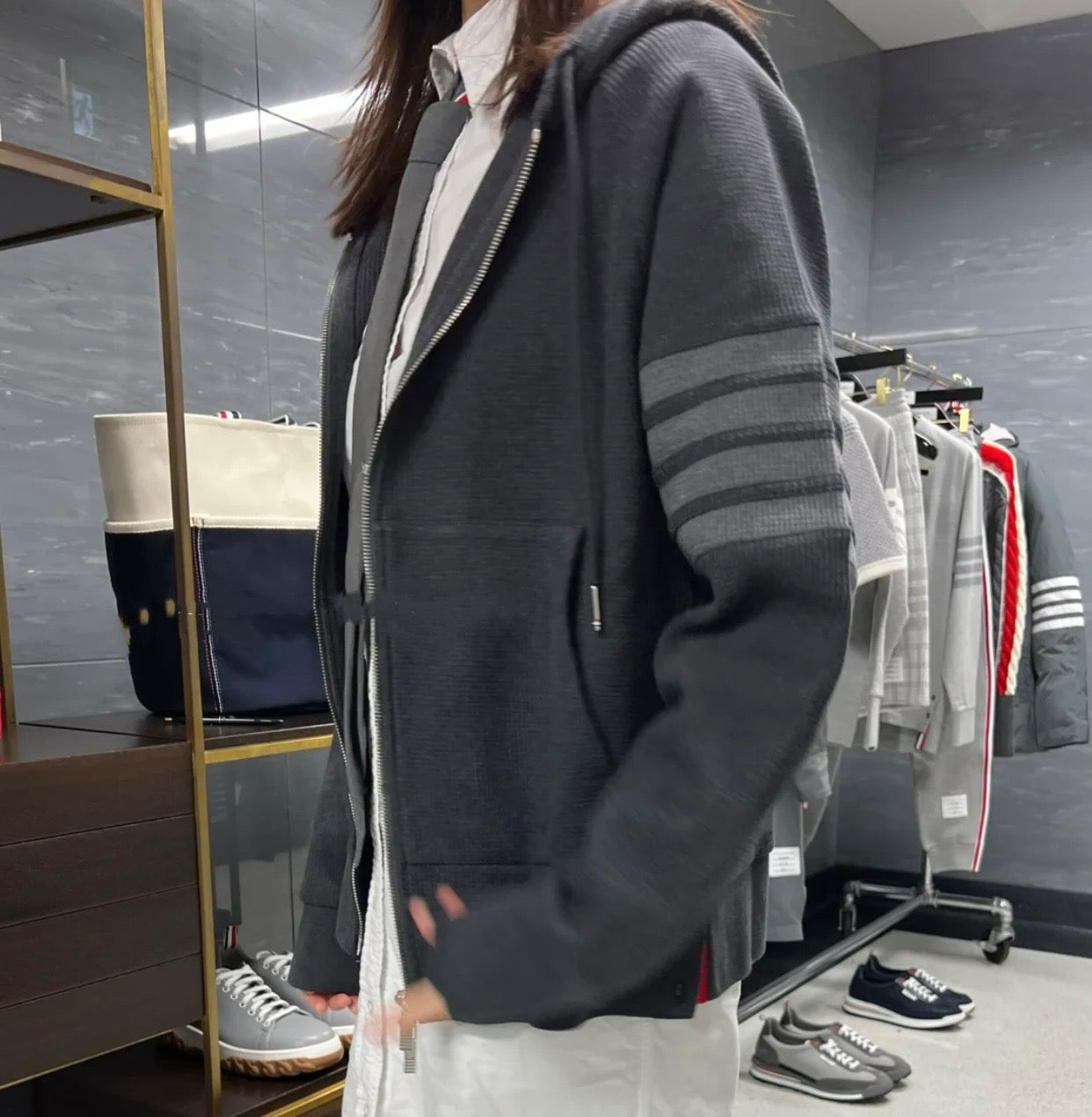 톰브라운 4 바 후드 집업