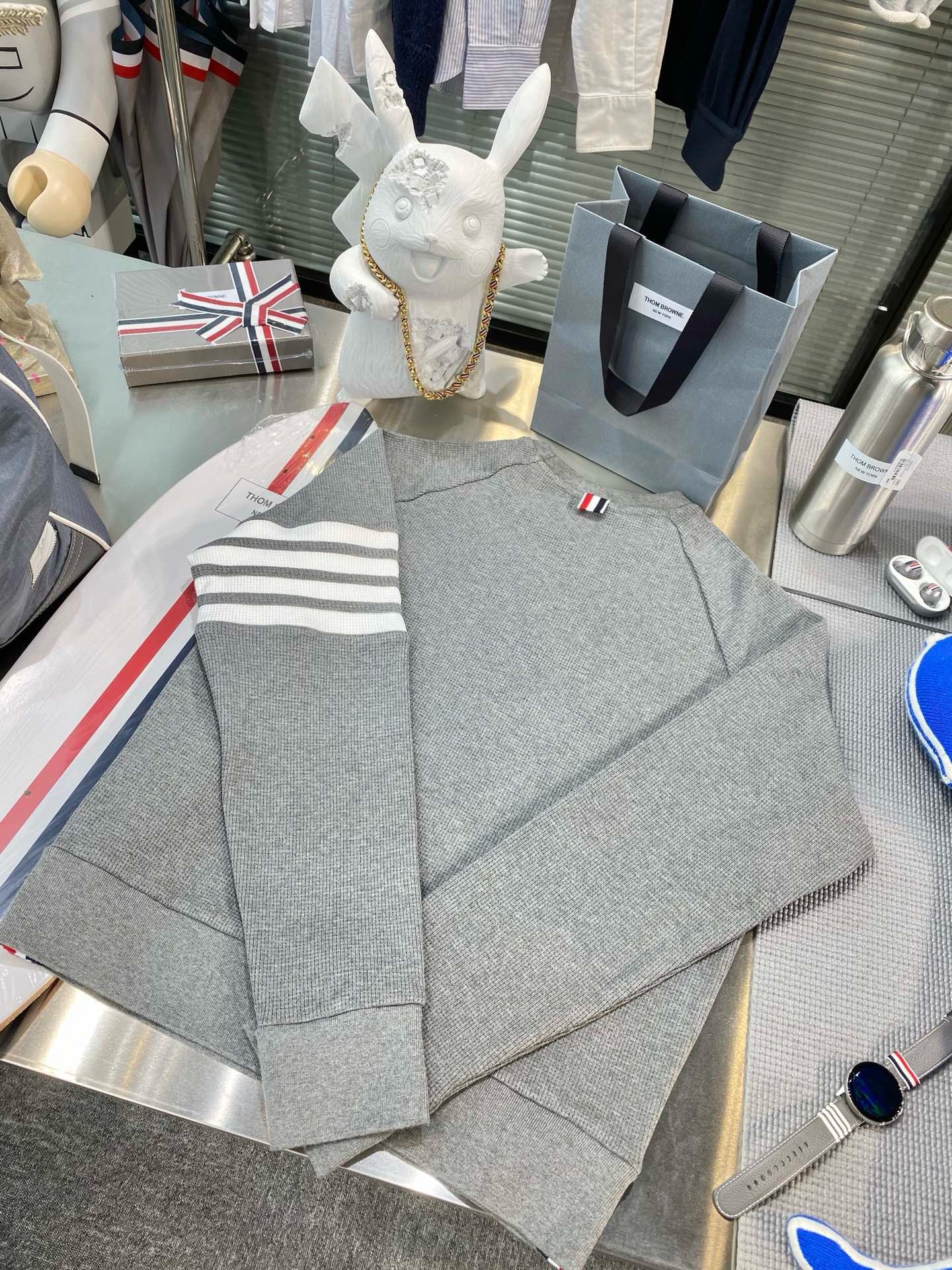 톰브라운 와플 맨투맨