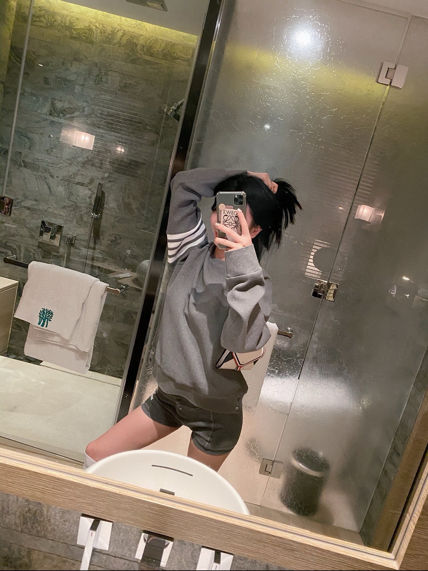 톰브라운 와플 맨투맨