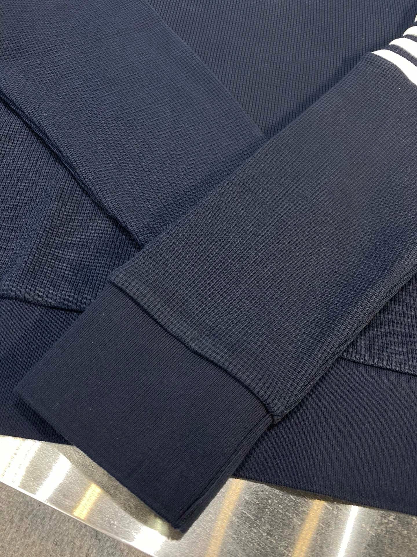 톰브라운 와플 맨투맨