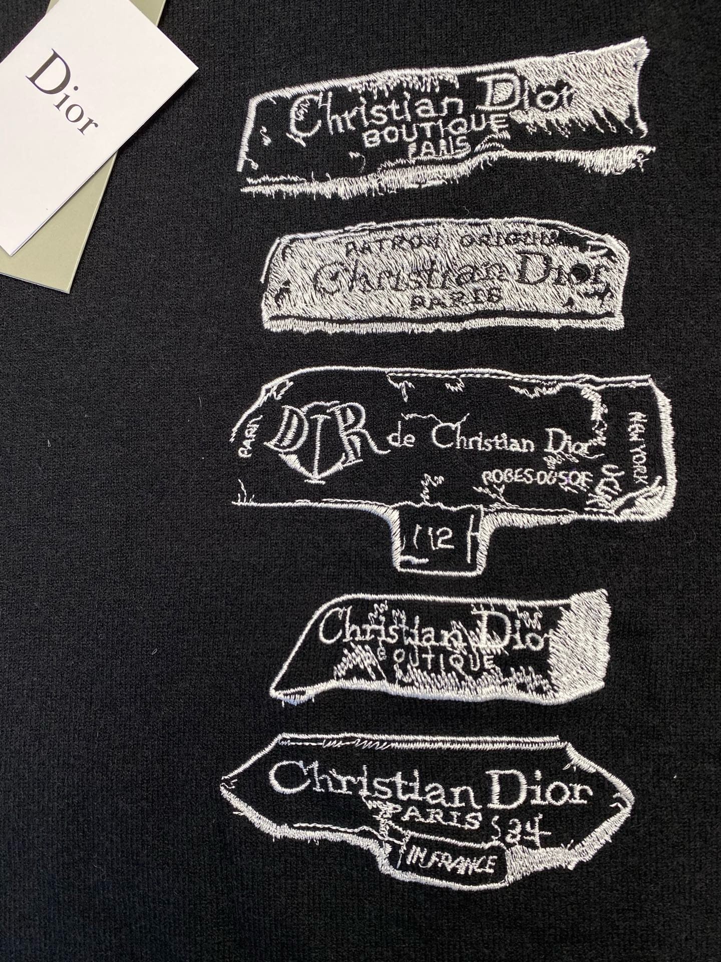 디올 아카이브 라벨 스웨터