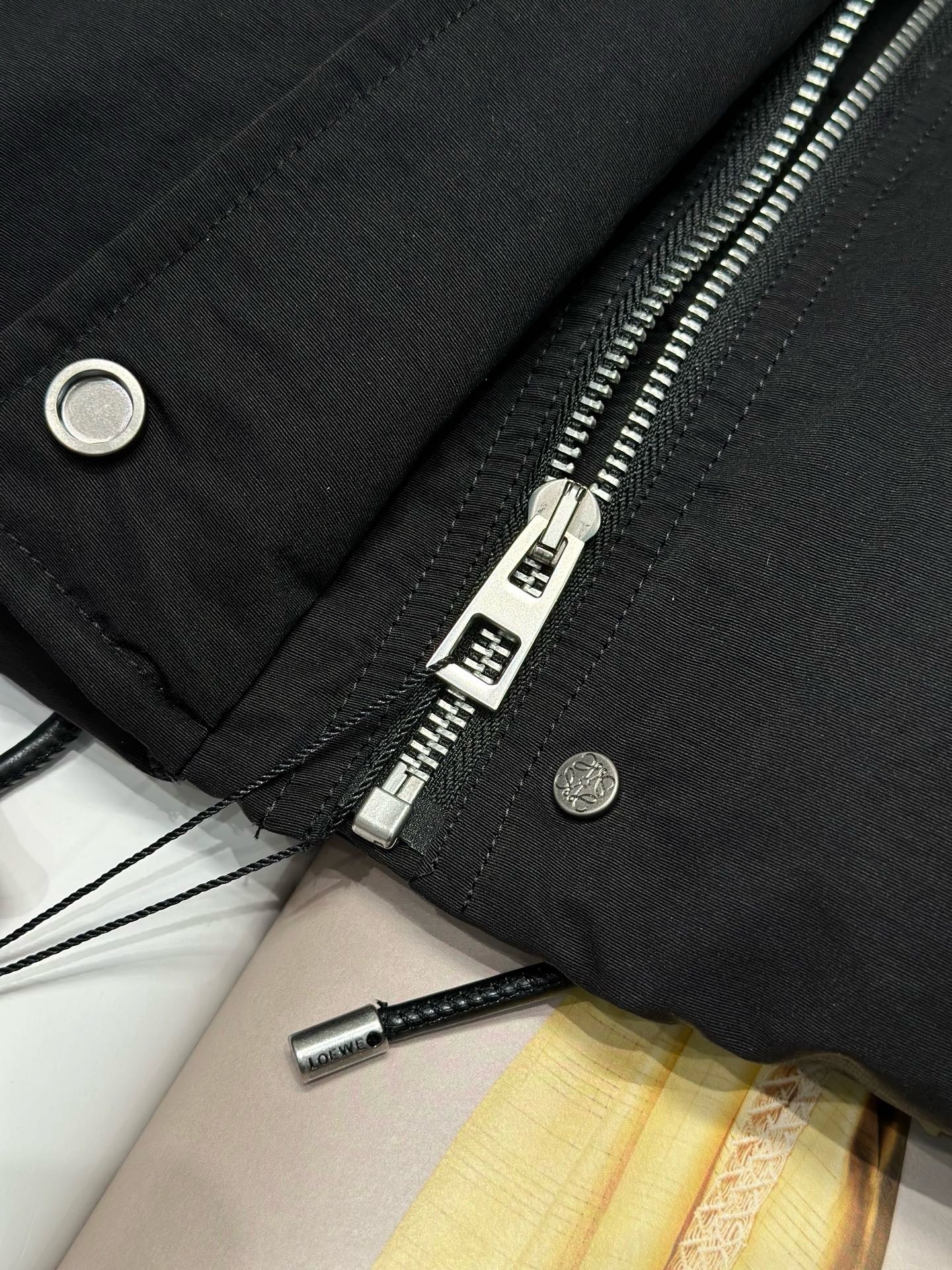 로에베 셔링 트리밍 코튼 블렌드 쉘 자켓