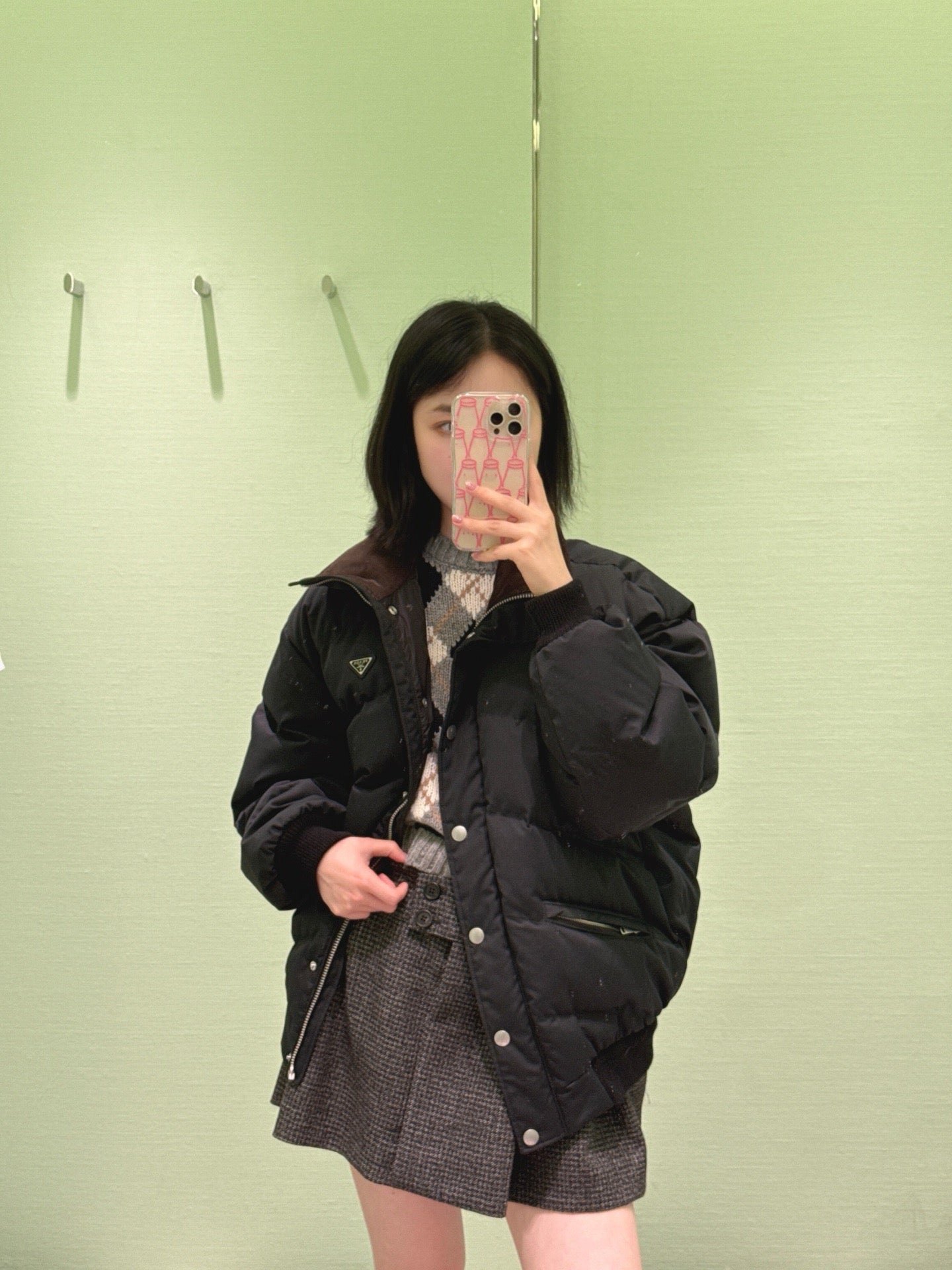 프라다 크롭 컴팩트 포플린 다운 자켓
