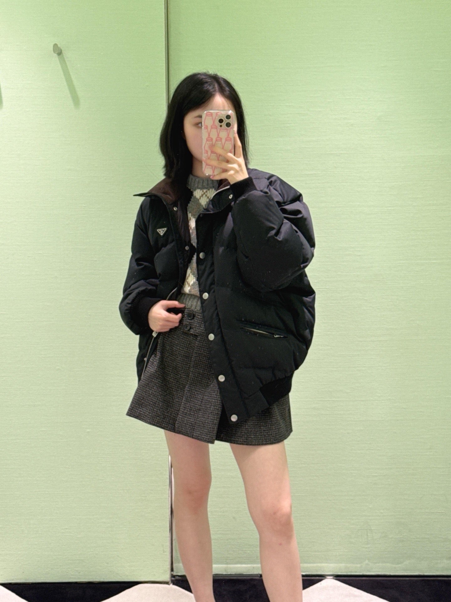 프라다 크롭 컴팩트 포플린 다운 자켓