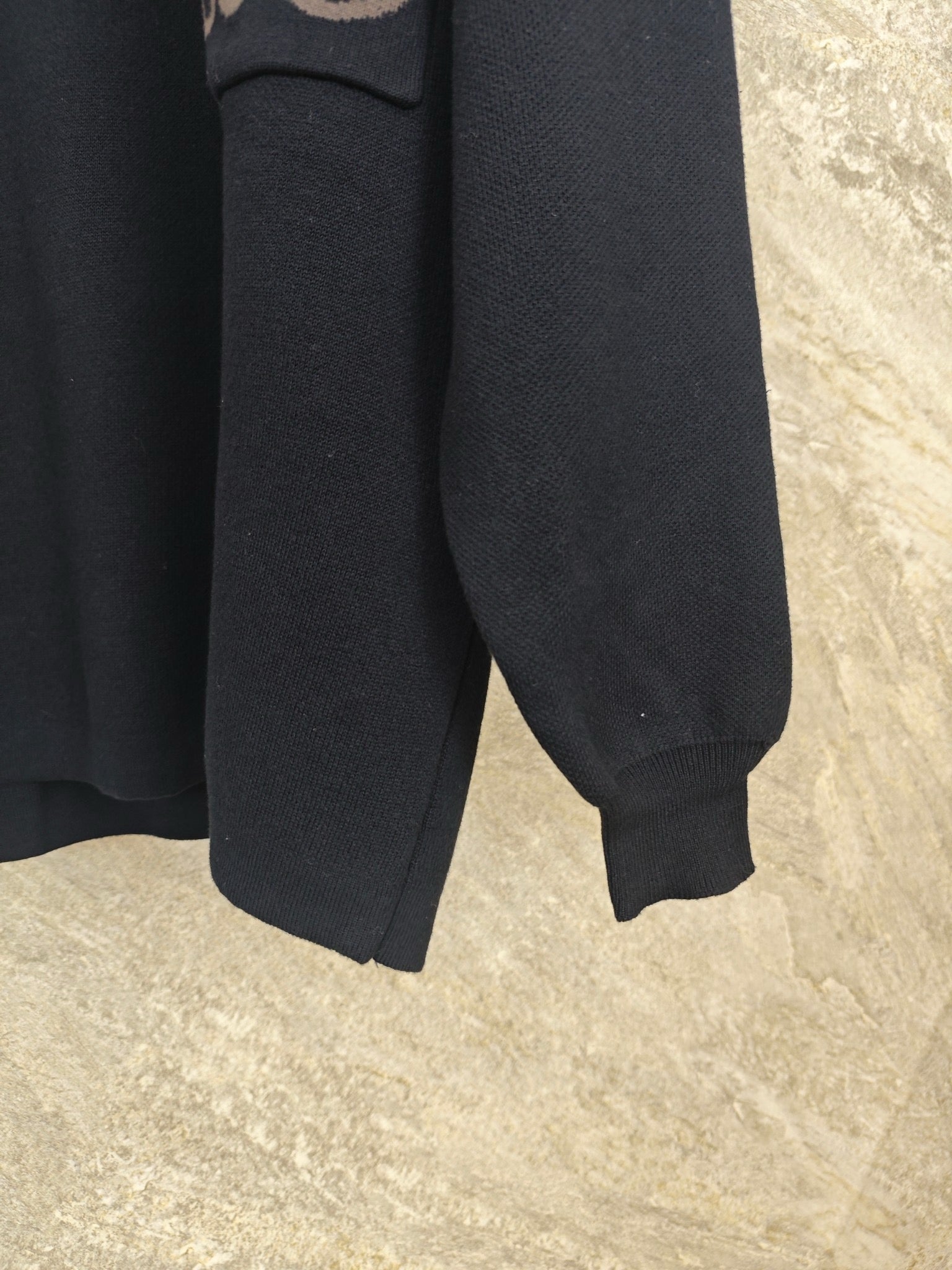 로에베 아나그램 포켓 스웨터 코튼 블렌드