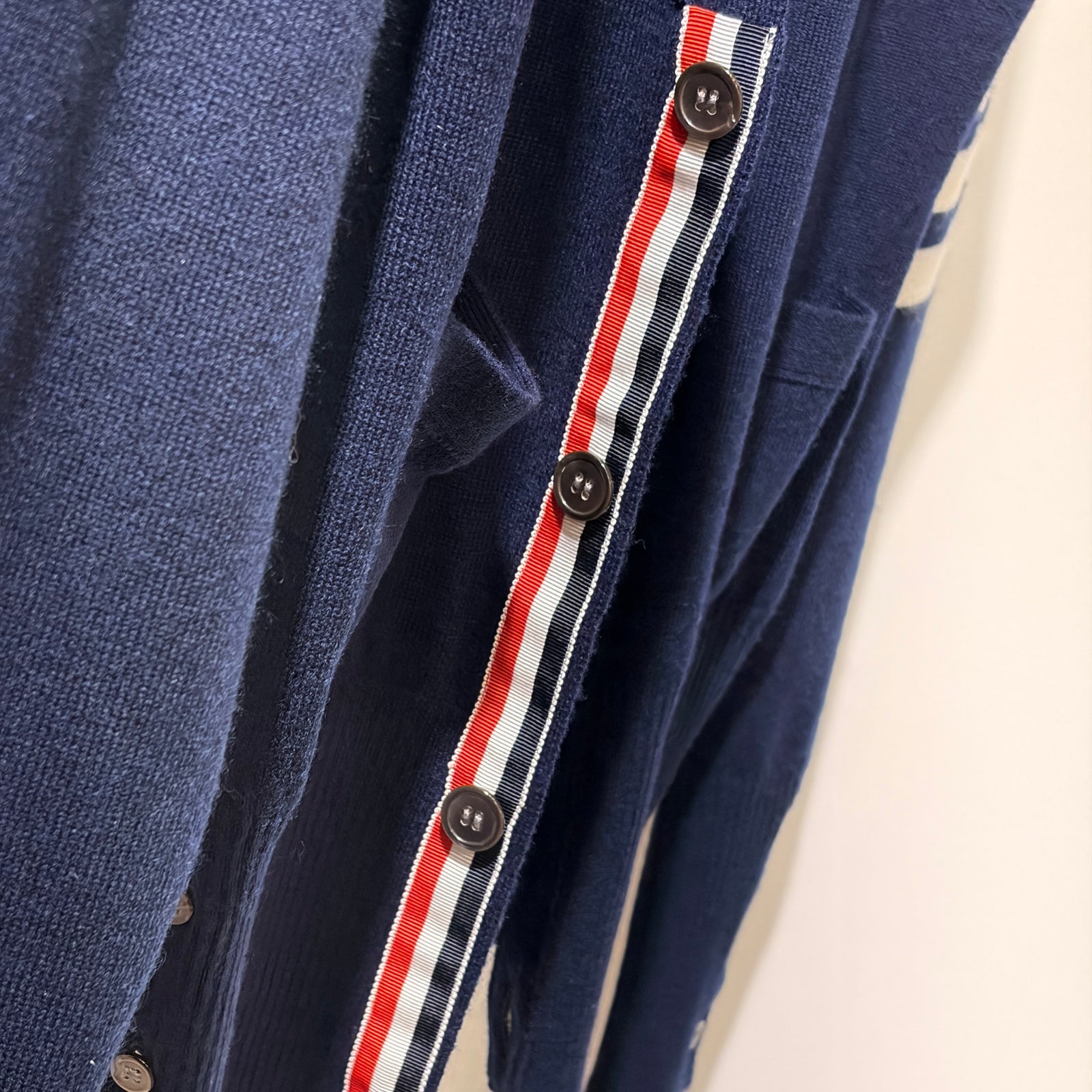 1% 톰브라운 캐시미어 가디건