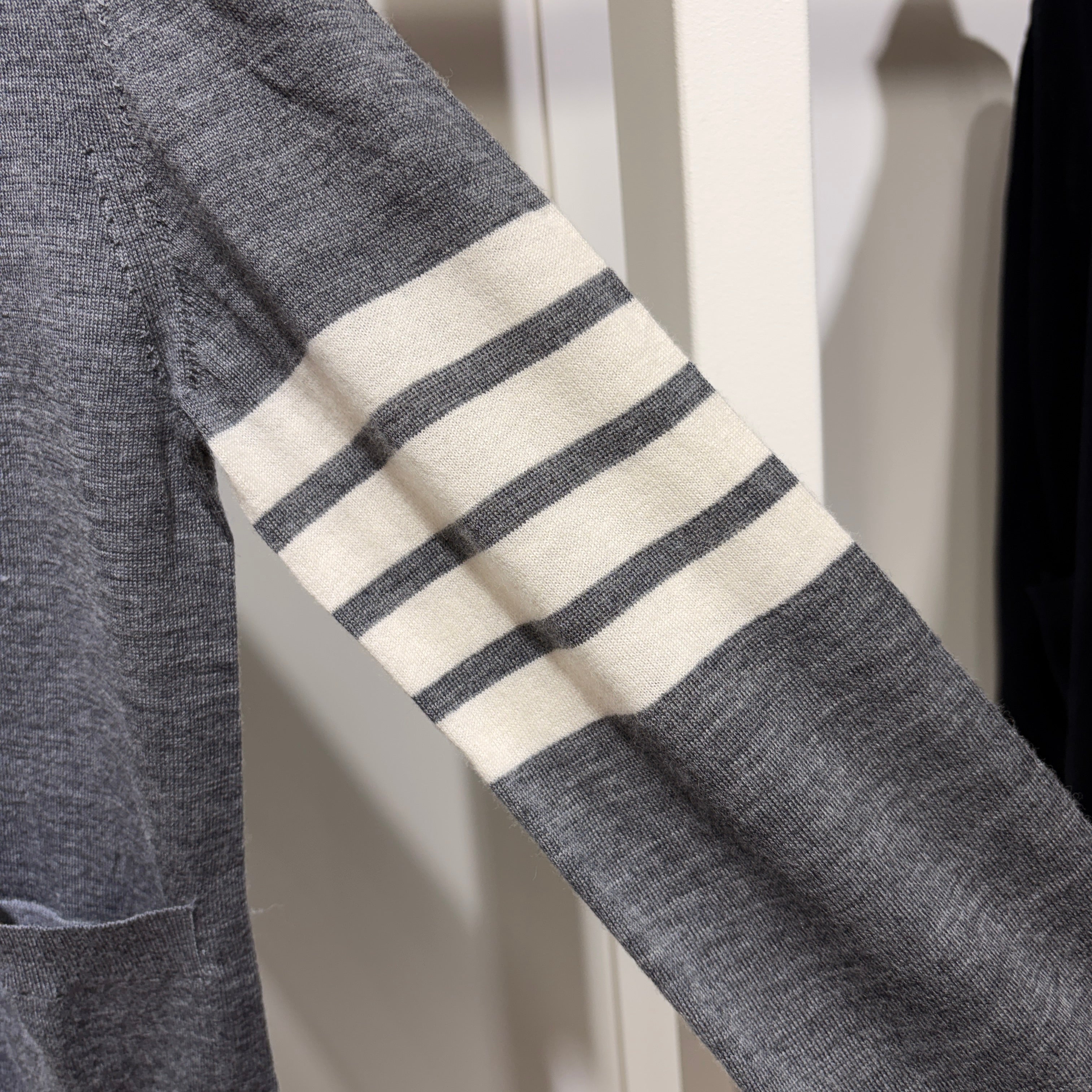 1% 톰브라운 메리노울 가디건 (여성용)