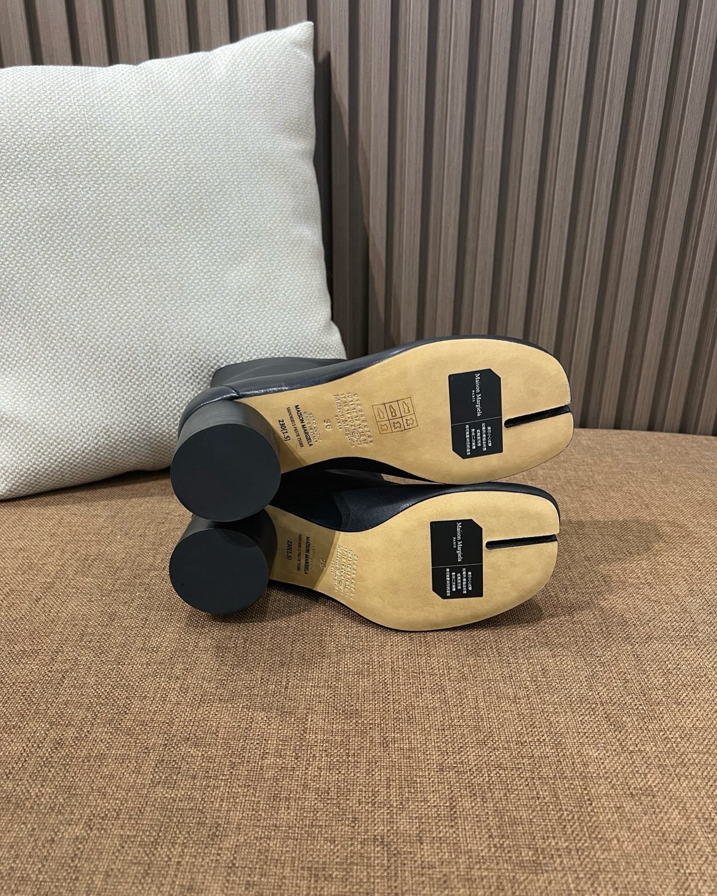 메종 마르지엘라 레더 타비 부츠