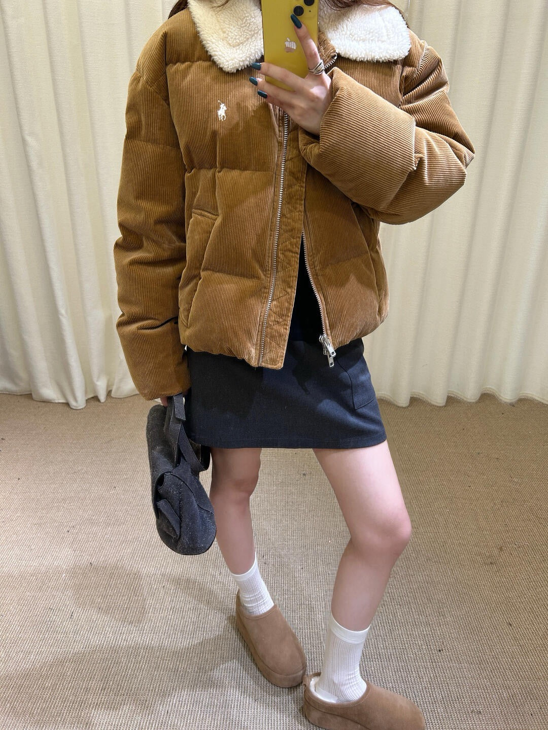 발렌시아가 뮬 슬리퍼