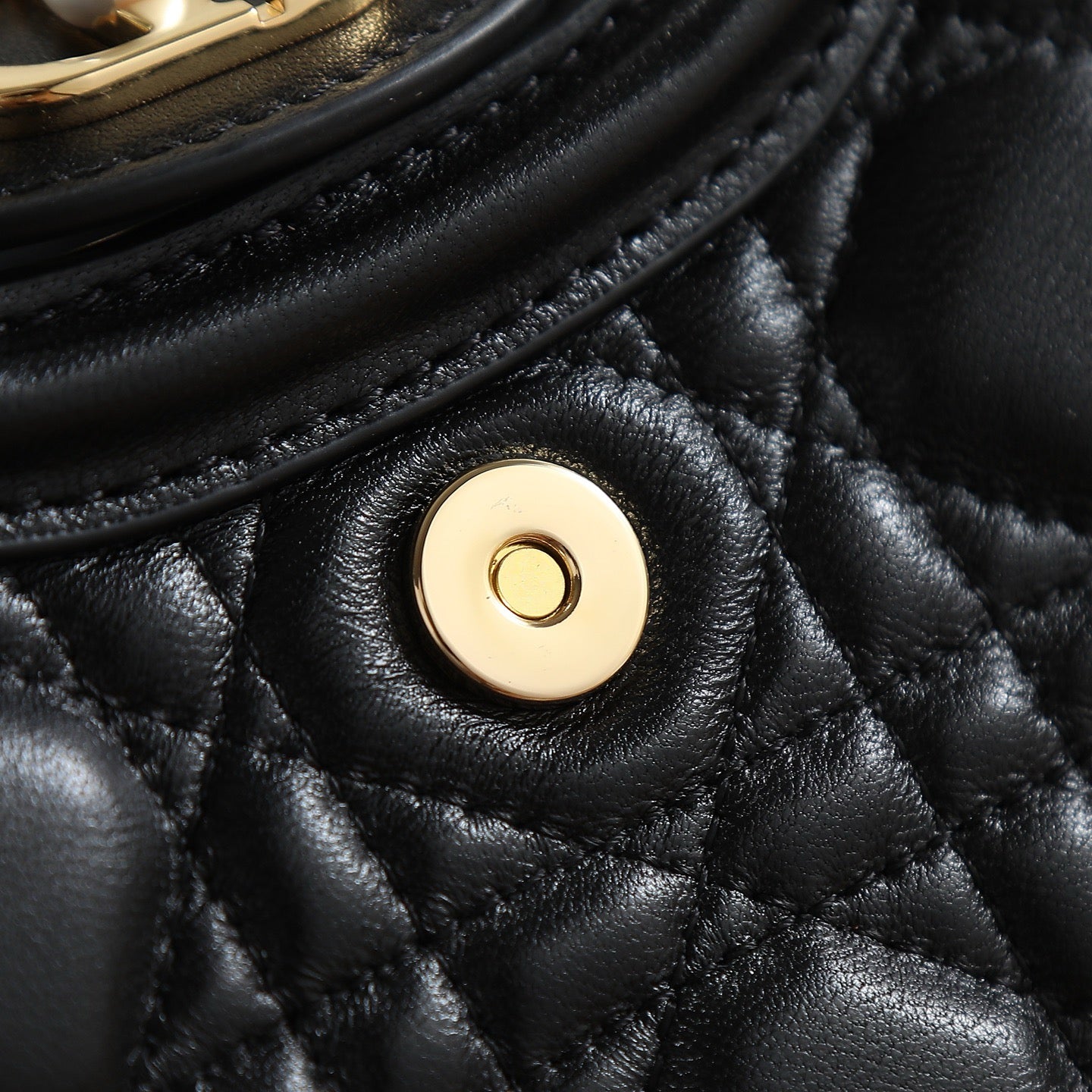 디올 Jolie 탑 핸들 미니 백