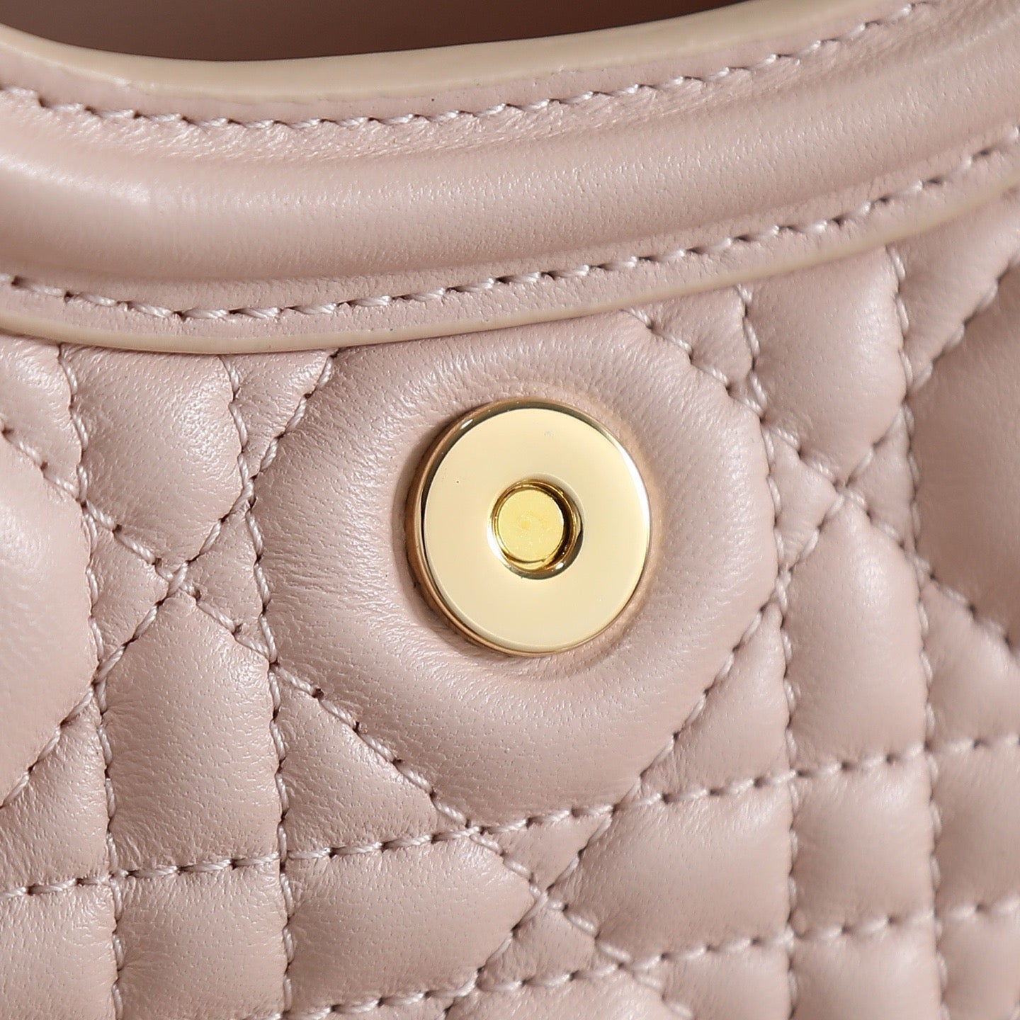 디올 Jolie 탑 핸들 미니 백