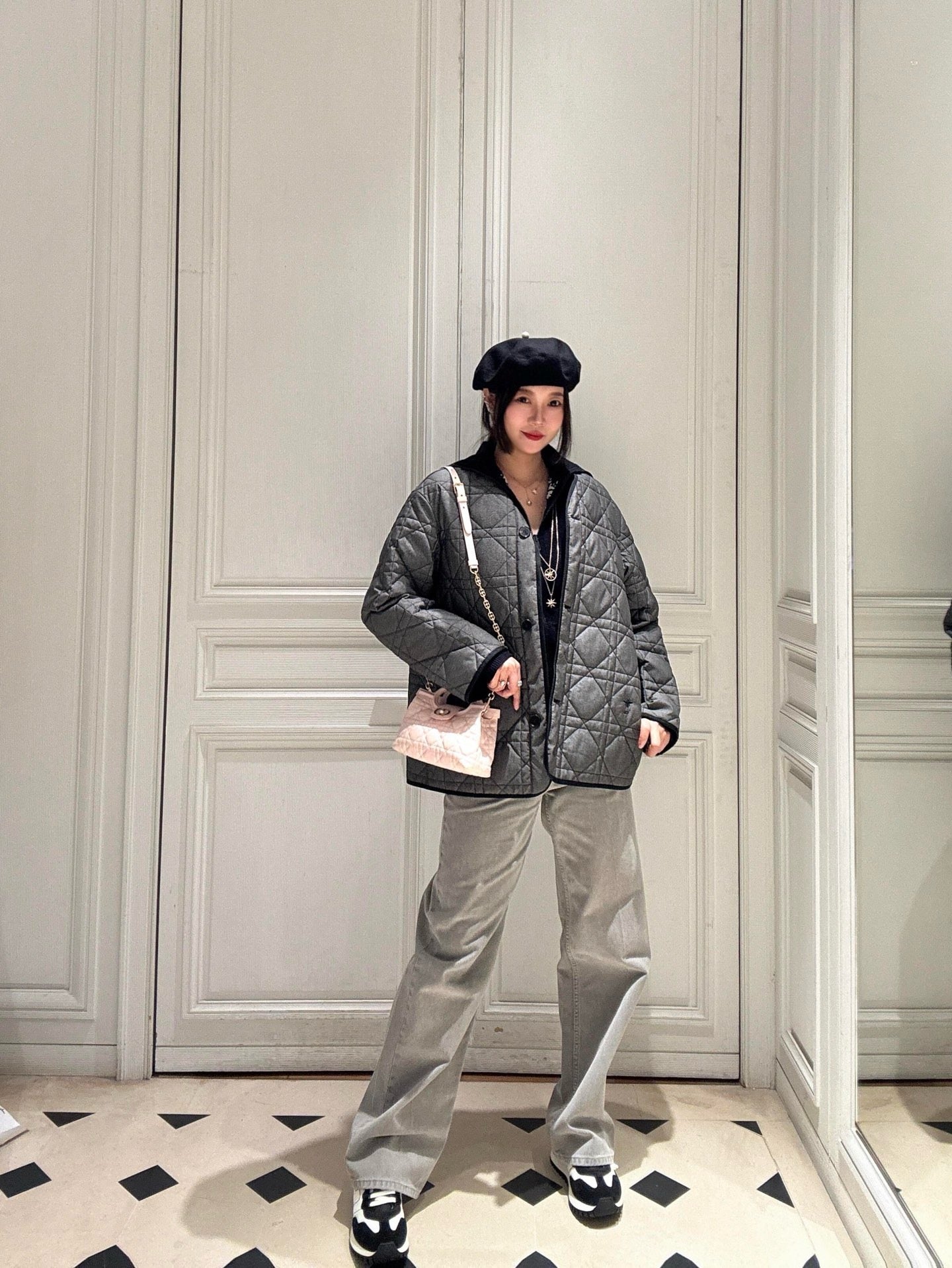 디올 Jolie 탑 핸들 미니 백