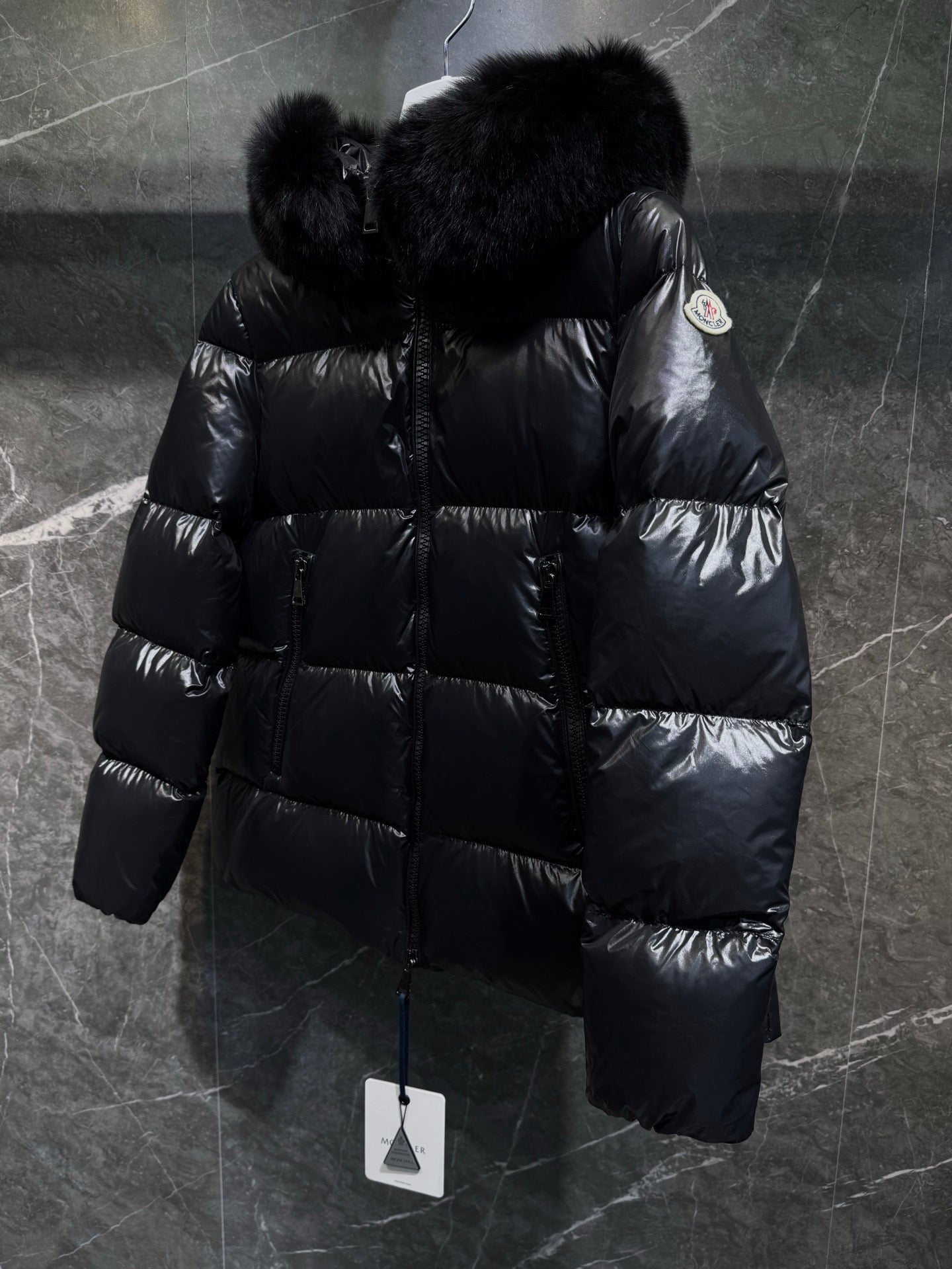 LAICHE 후드퍼 다운 패딩