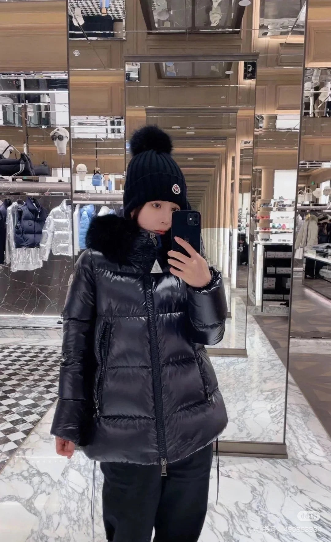 LAICHE 후드퍼 다운 패딩