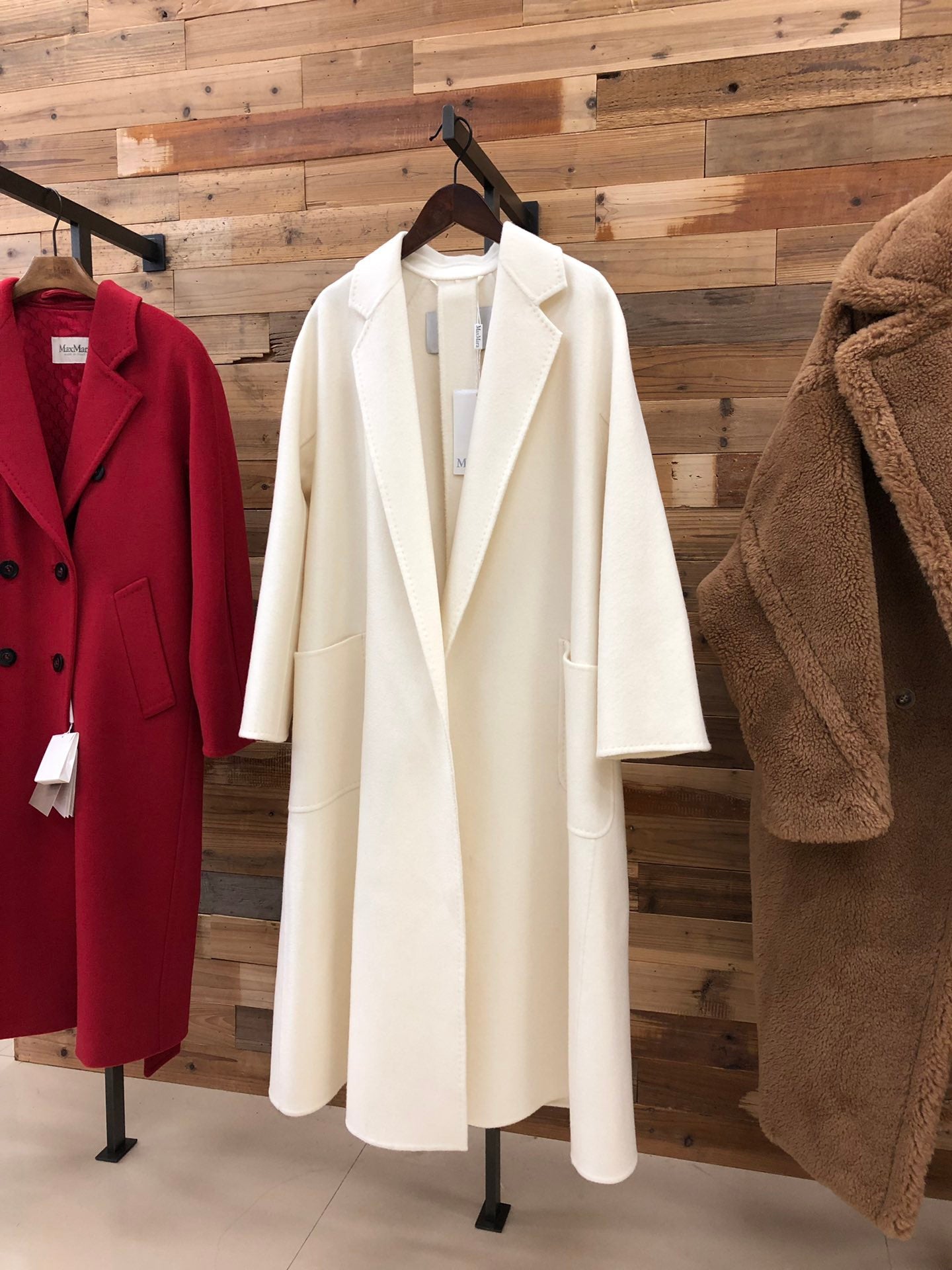 막스마라 라브로 (루드밀라)  코트 (화이트)