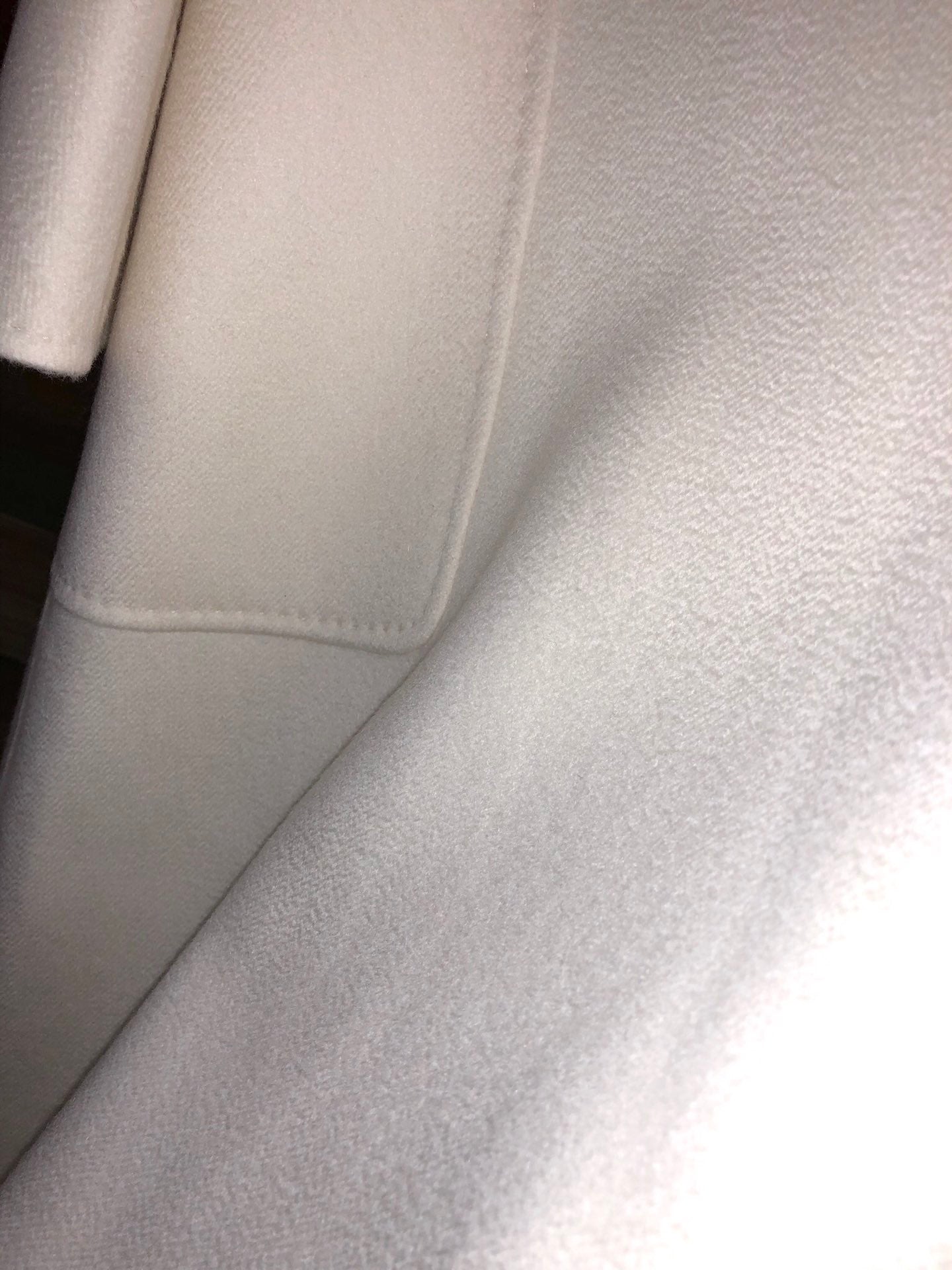 막스마라 라브로 (루드밀라)  코트 (화이트)