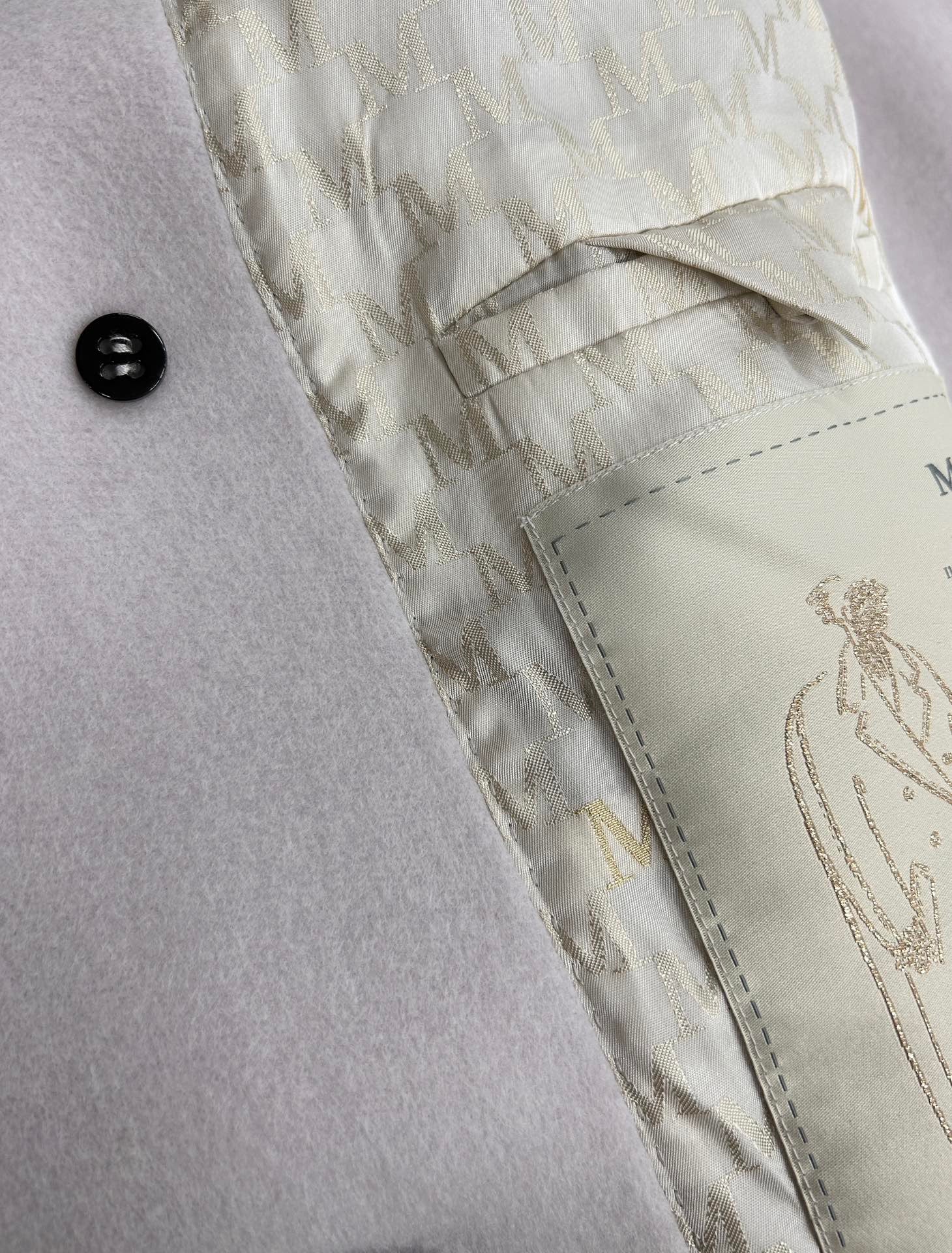 막스마라 마담 (101801 아이콘) 코트 (화이트)