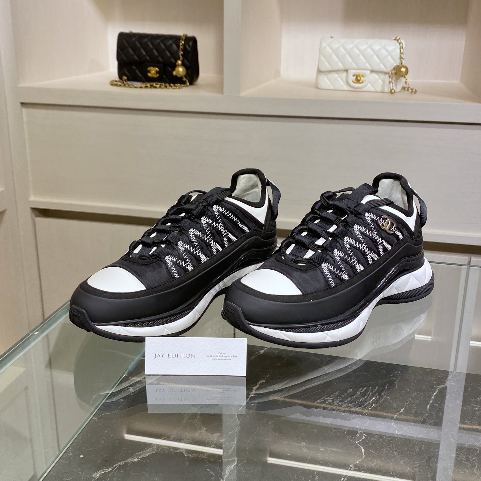 국내) 미세하자) 샤넬 25C 믹스드파이버 스니커즈 / 블랙 37