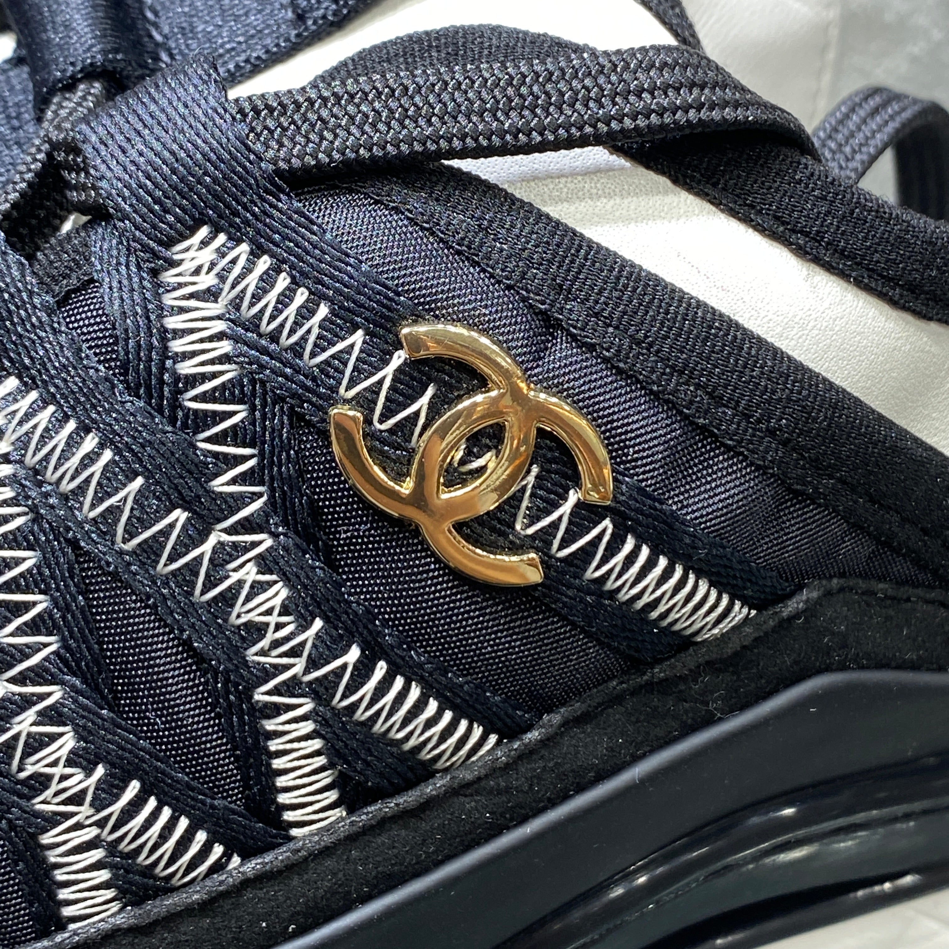 국내) 미세하자) 샤넬 25C 믹스드파이버 스니커즈 / 블랙 37