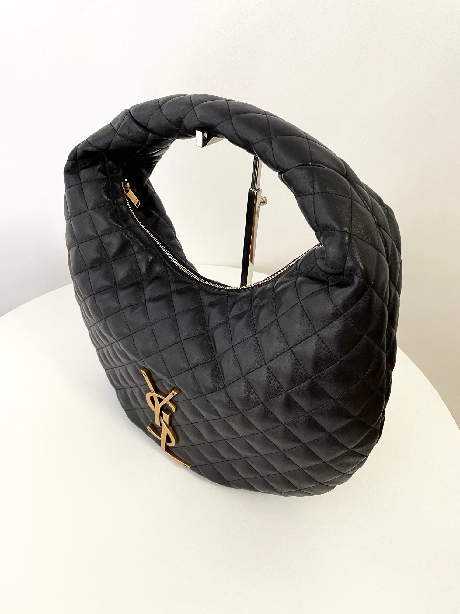 생로랑 퀄팅 나파 ICARE 호보 백