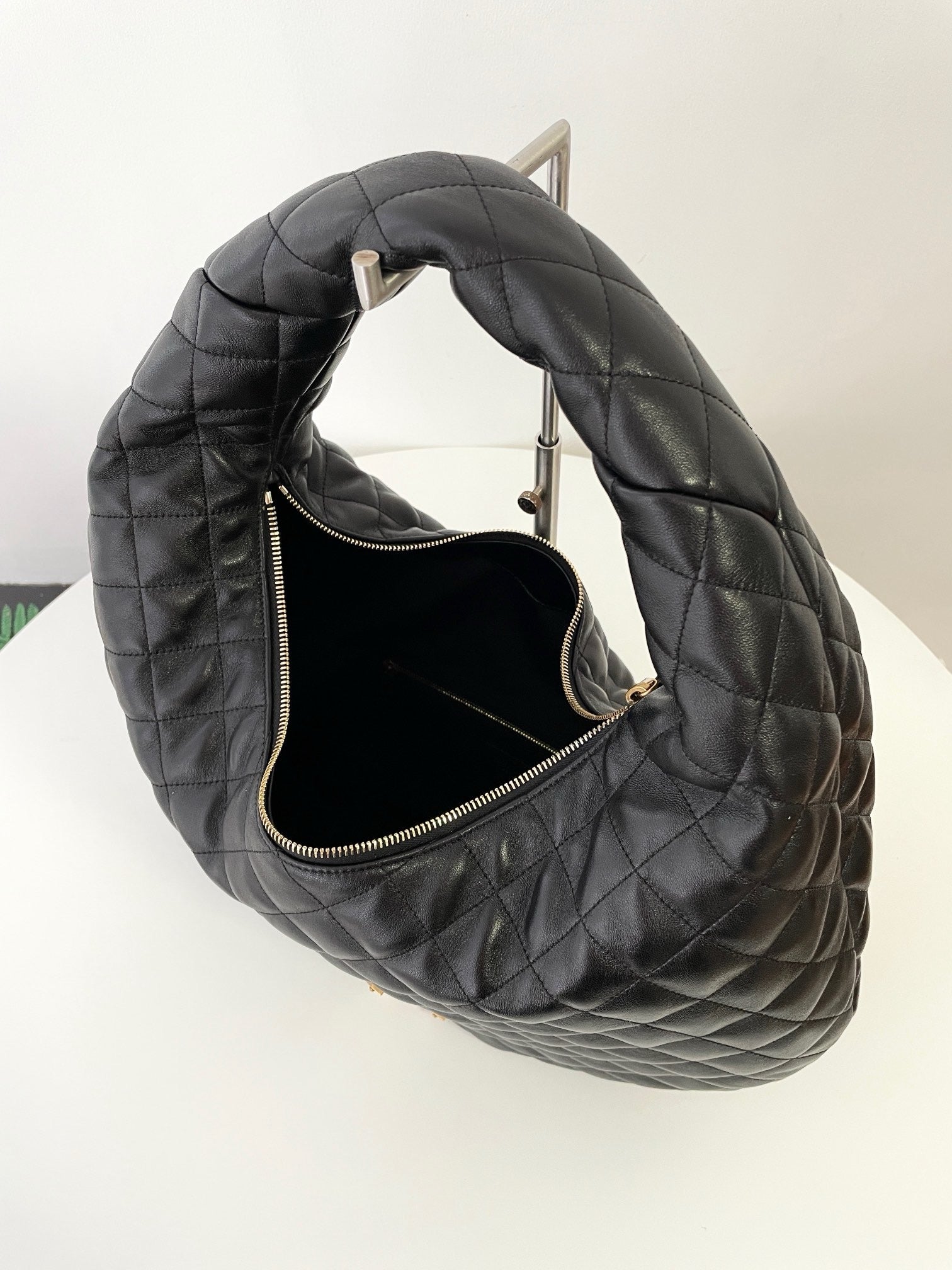 생로랑 퀄팅 나파 ICARE 호보 백