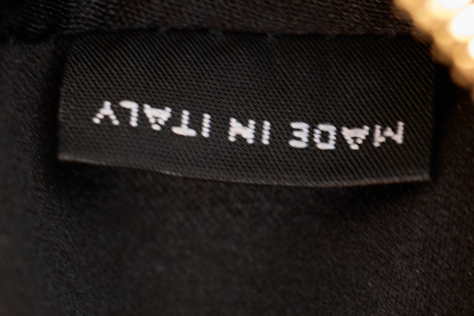 미우미우 가죽 파우치