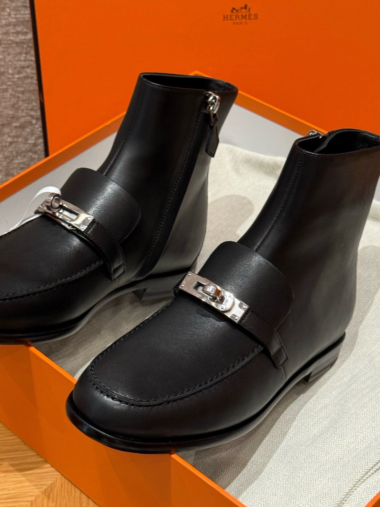 에르메스 Kelsy 앵클 부츠