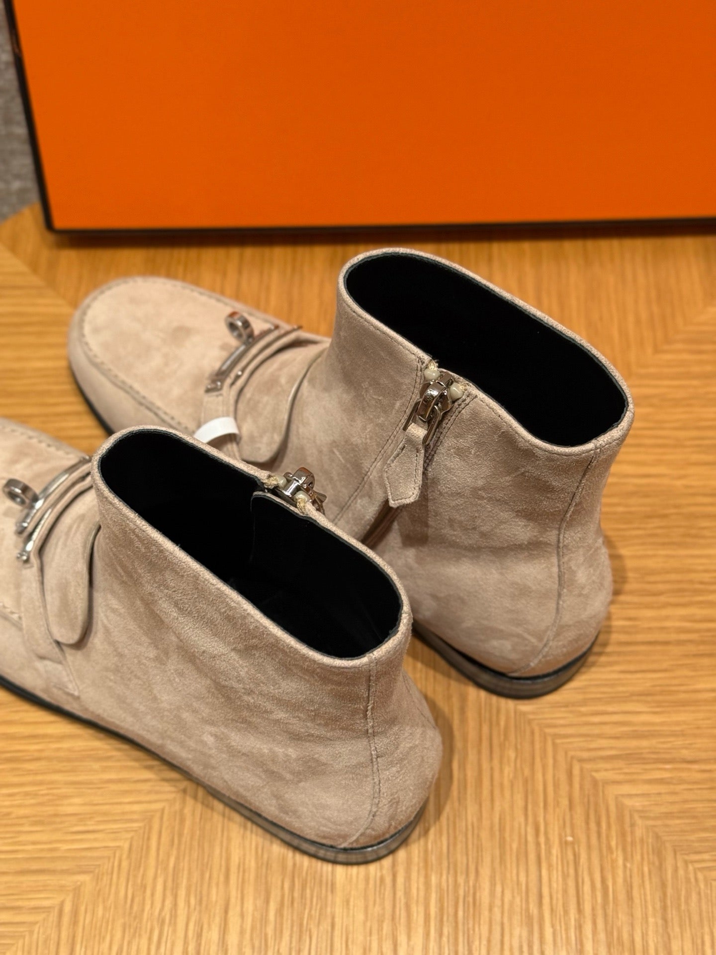 에르메스 Kelsy 앵클 부츠