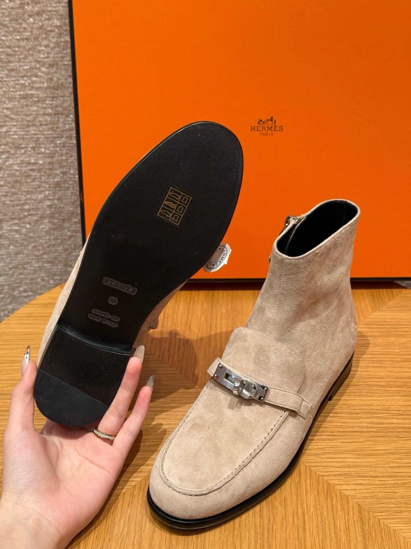 에르메스 Kelsy 앵클 부츠