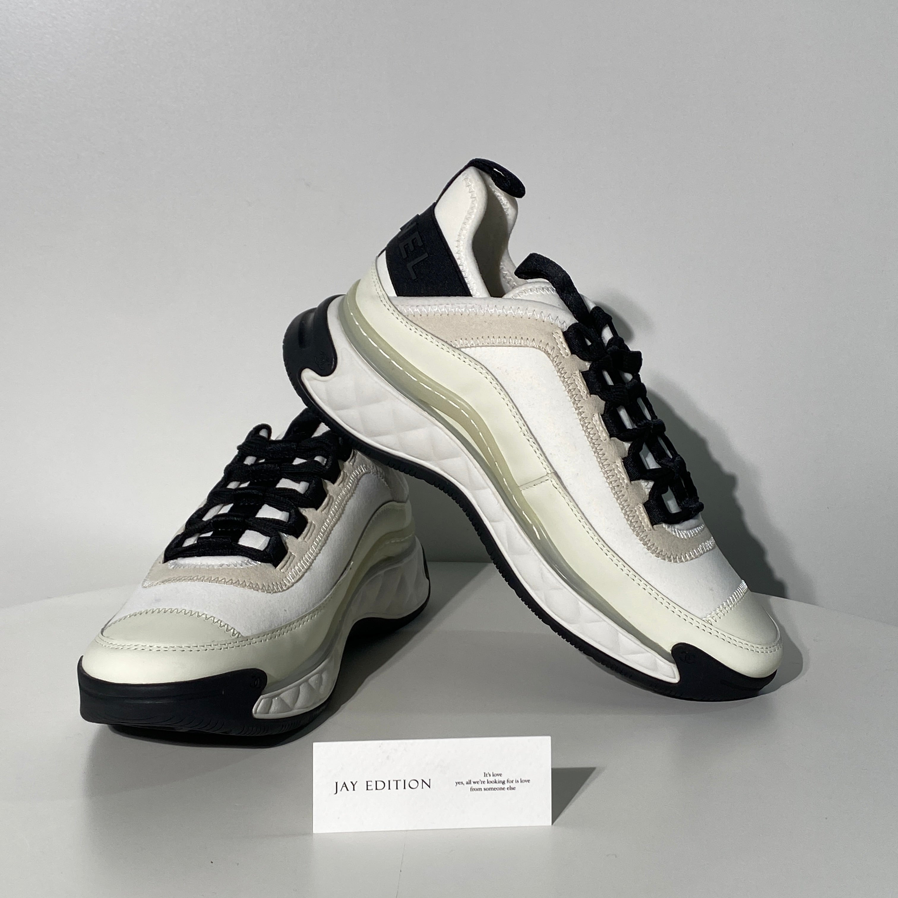 국내) 초미세하자) 샤넬 믹스드파이버 / 화이트 37