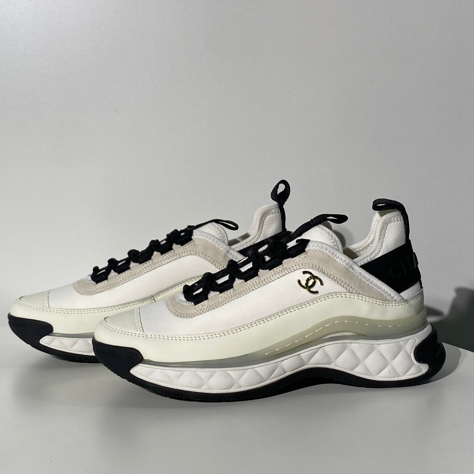 국내) 초미세하자) 샤넬 믹스드파이버 / 화이트 37