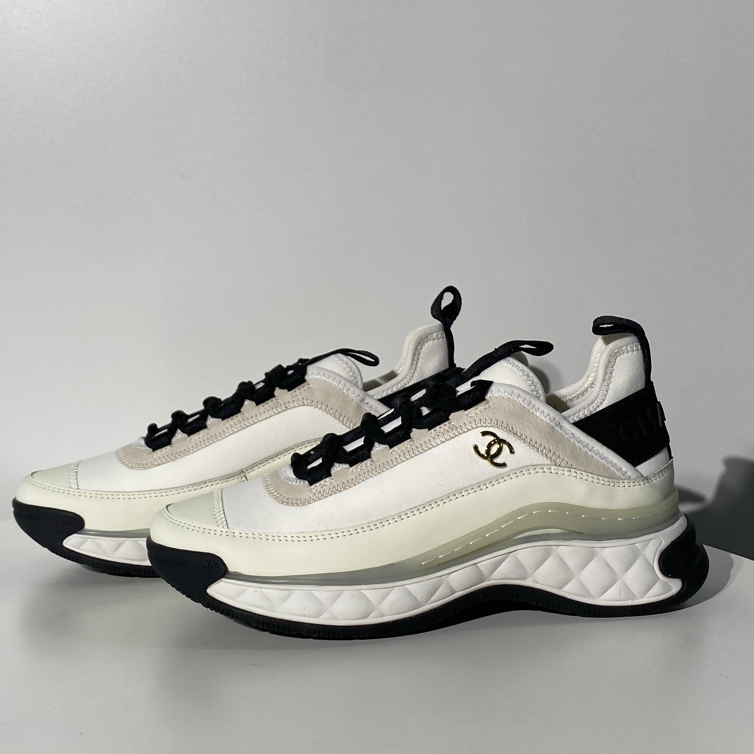 국내) 초미세하자) 샤넬 믹스드파이버 / 화이트 37