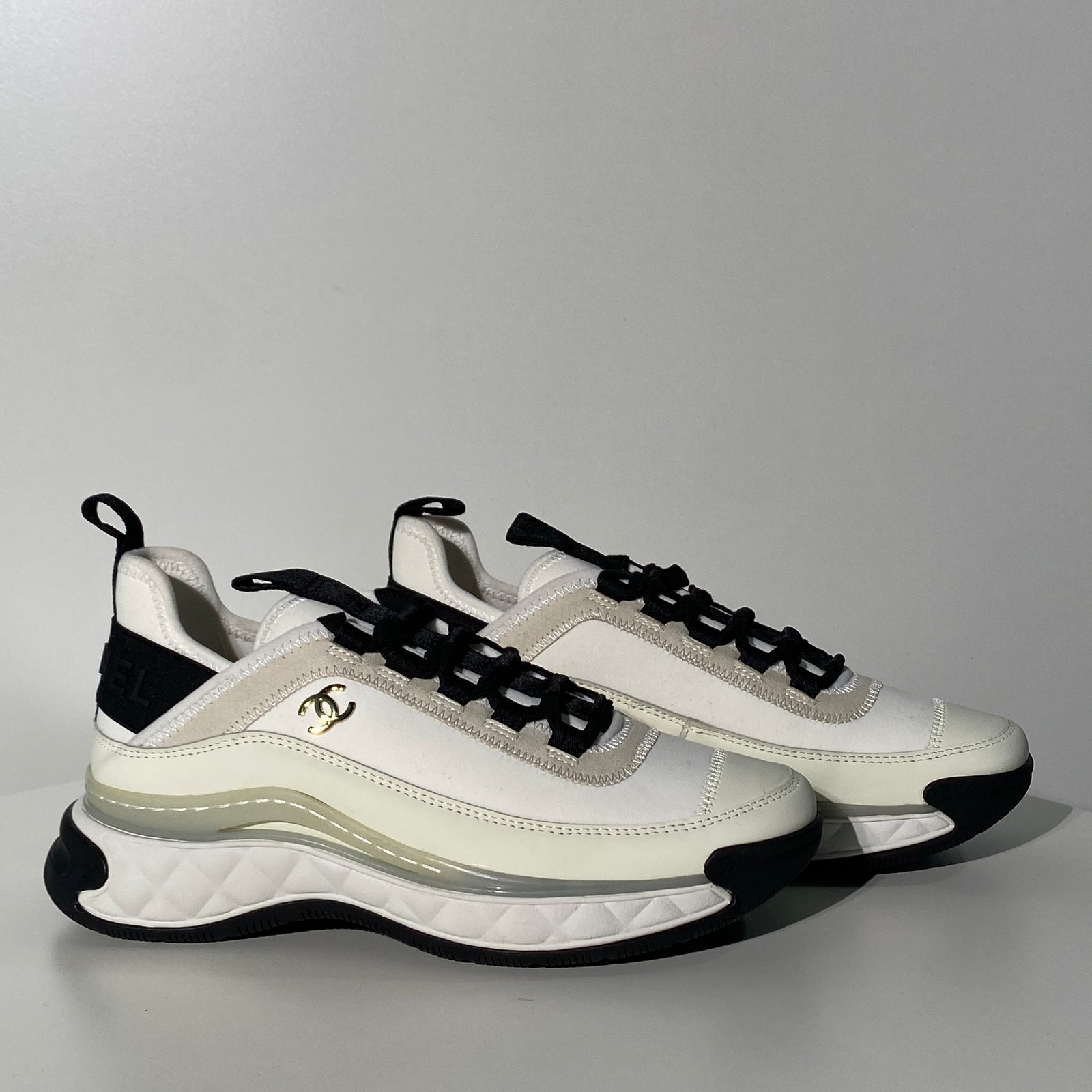 국내) 초미세하자) 샤넬 믹스드파이버 / 화이트 37