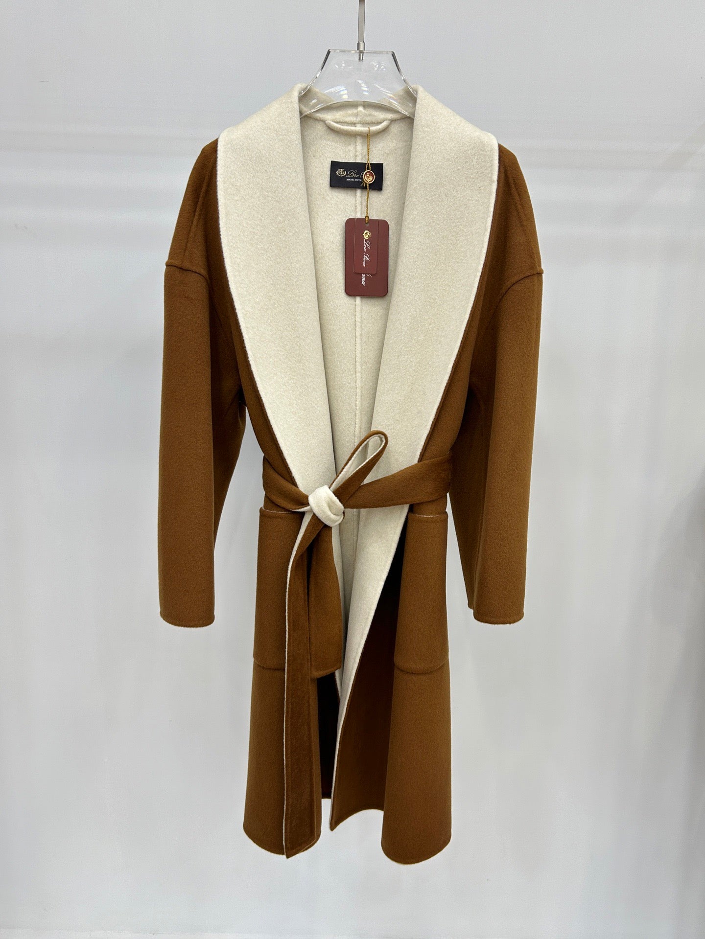 로로피아나 캐시미어 코트