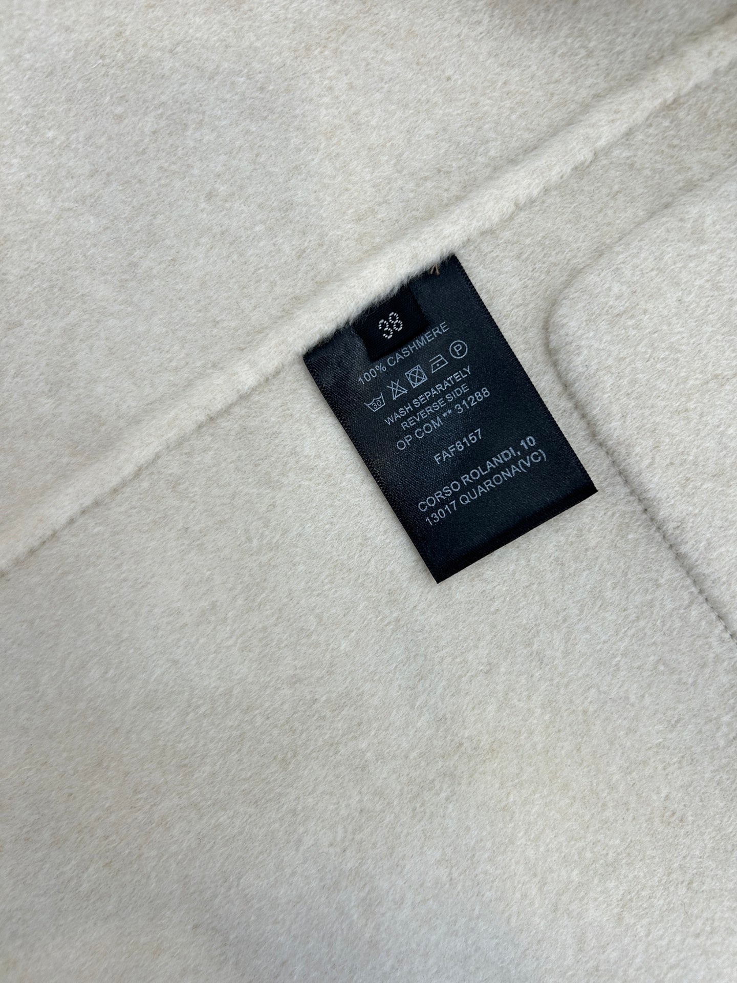 로로피아나 캐시미어 코트